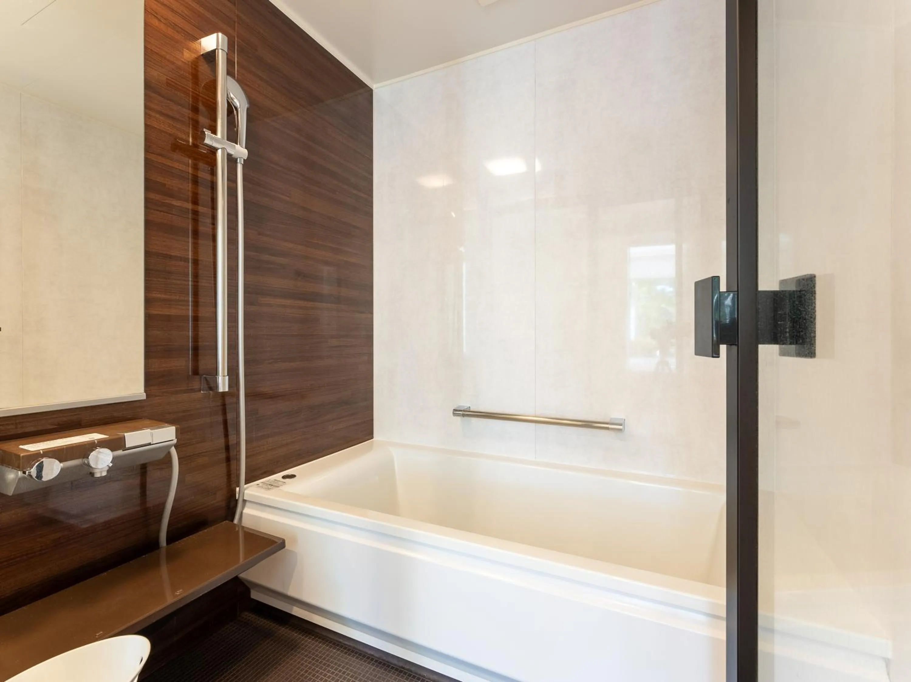 Shower in Koyaru-no-sato Doggys Island