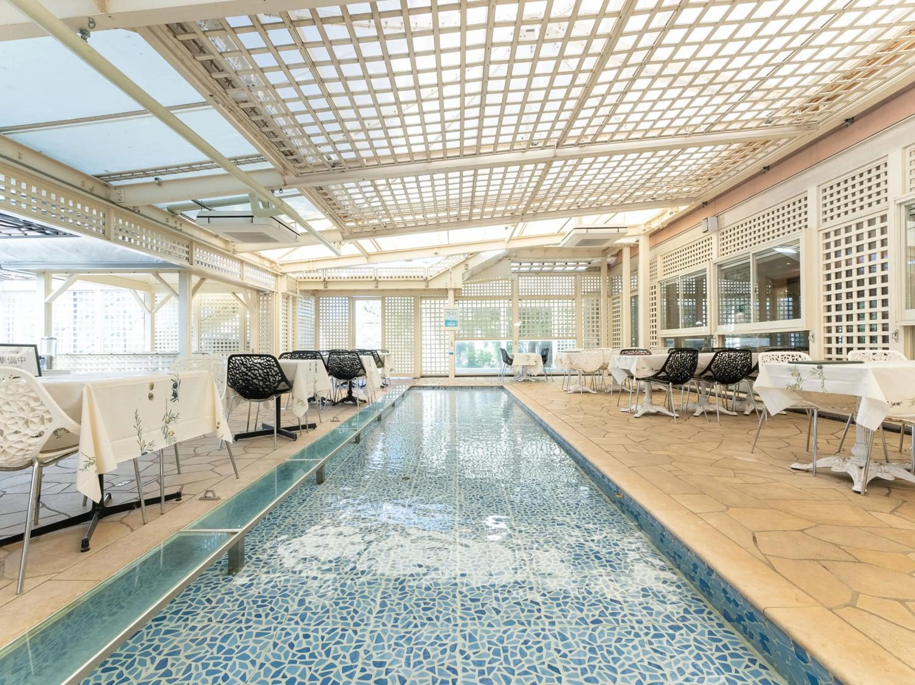 Restaurant/places to eat in Koyaru-no-sato Doggys Island