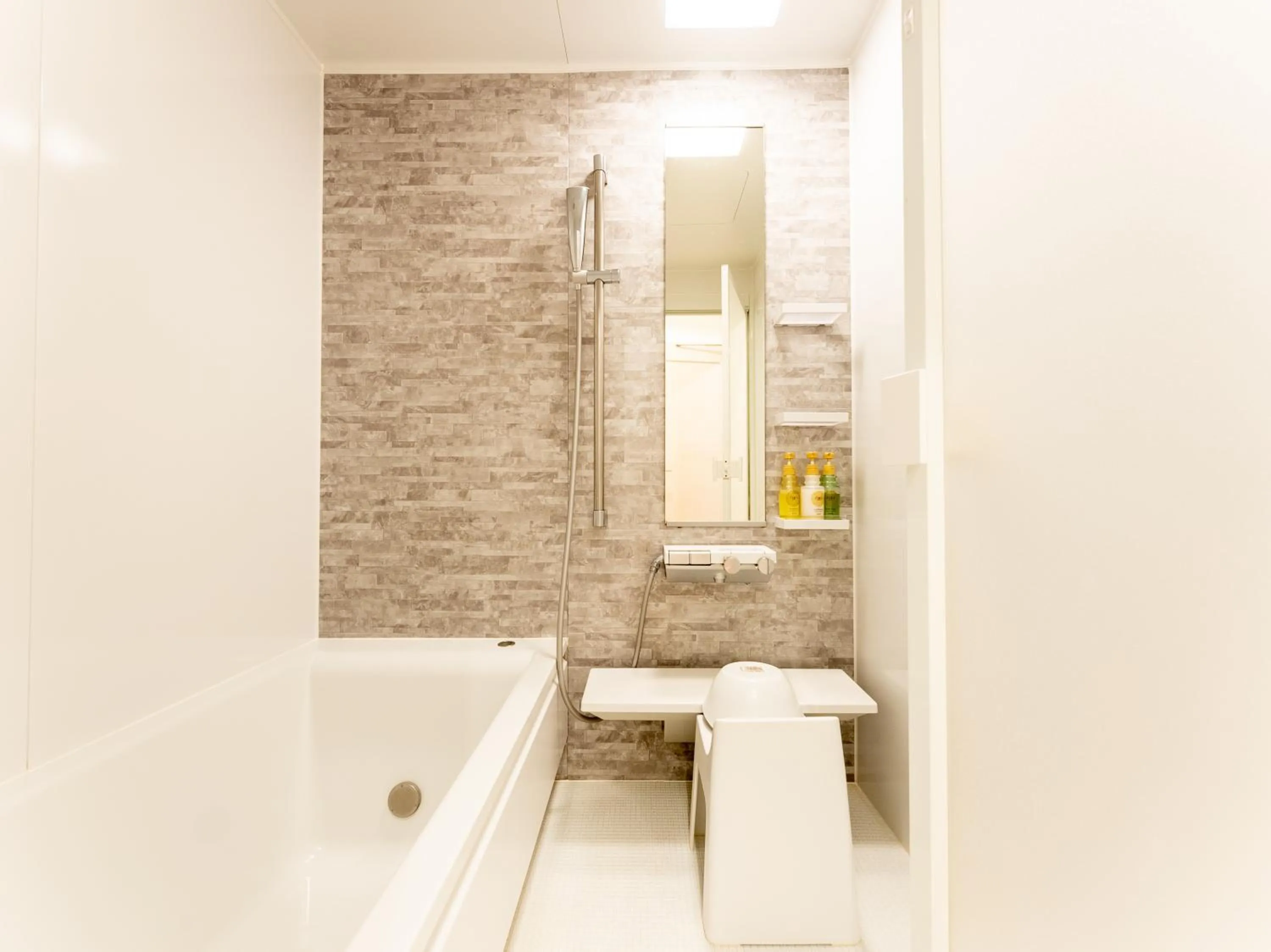 Shower in Koyaru-no-sato Doggys Island