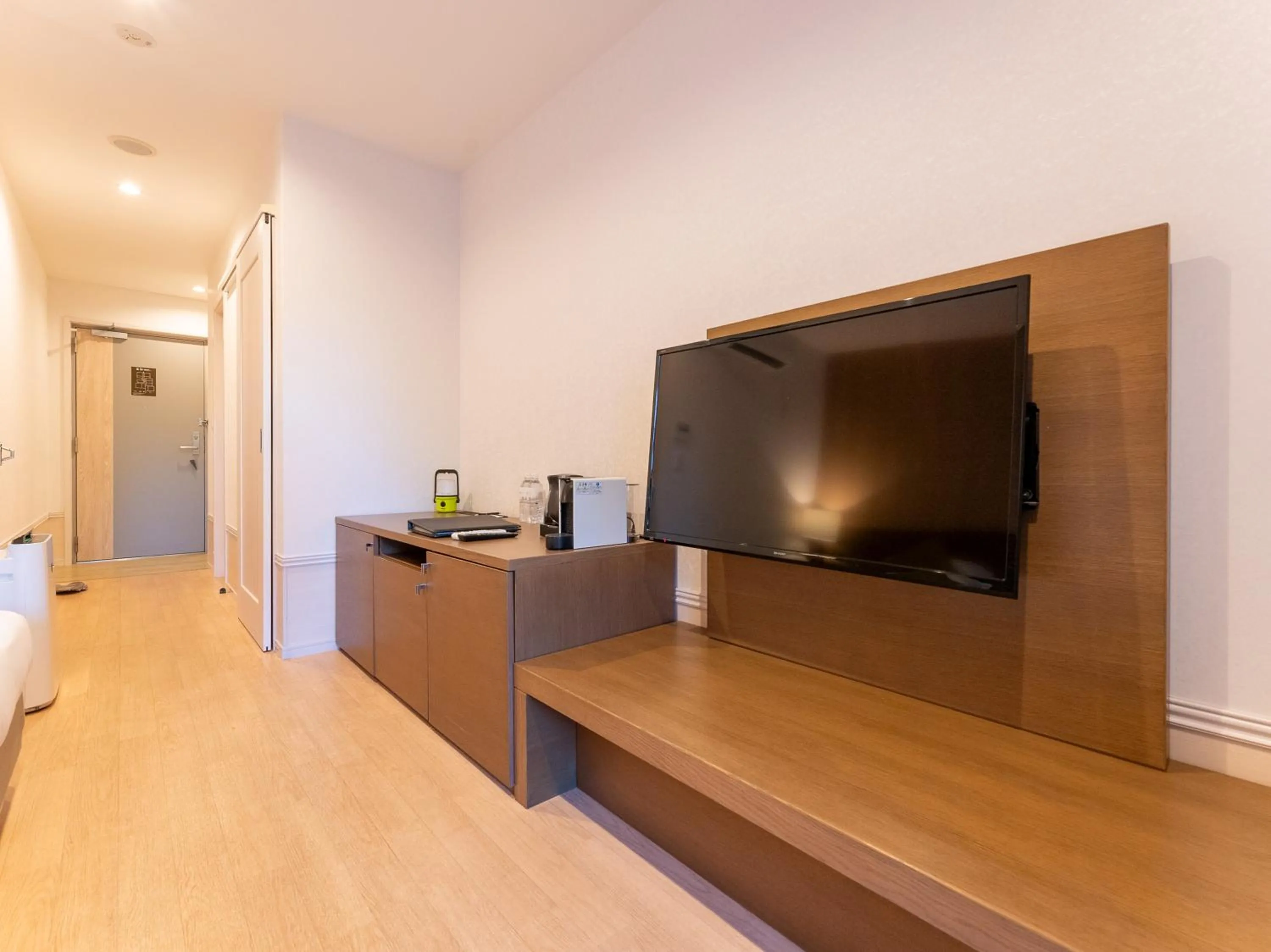 TV and multimedia in Koyaru-no-sato Doggys Island