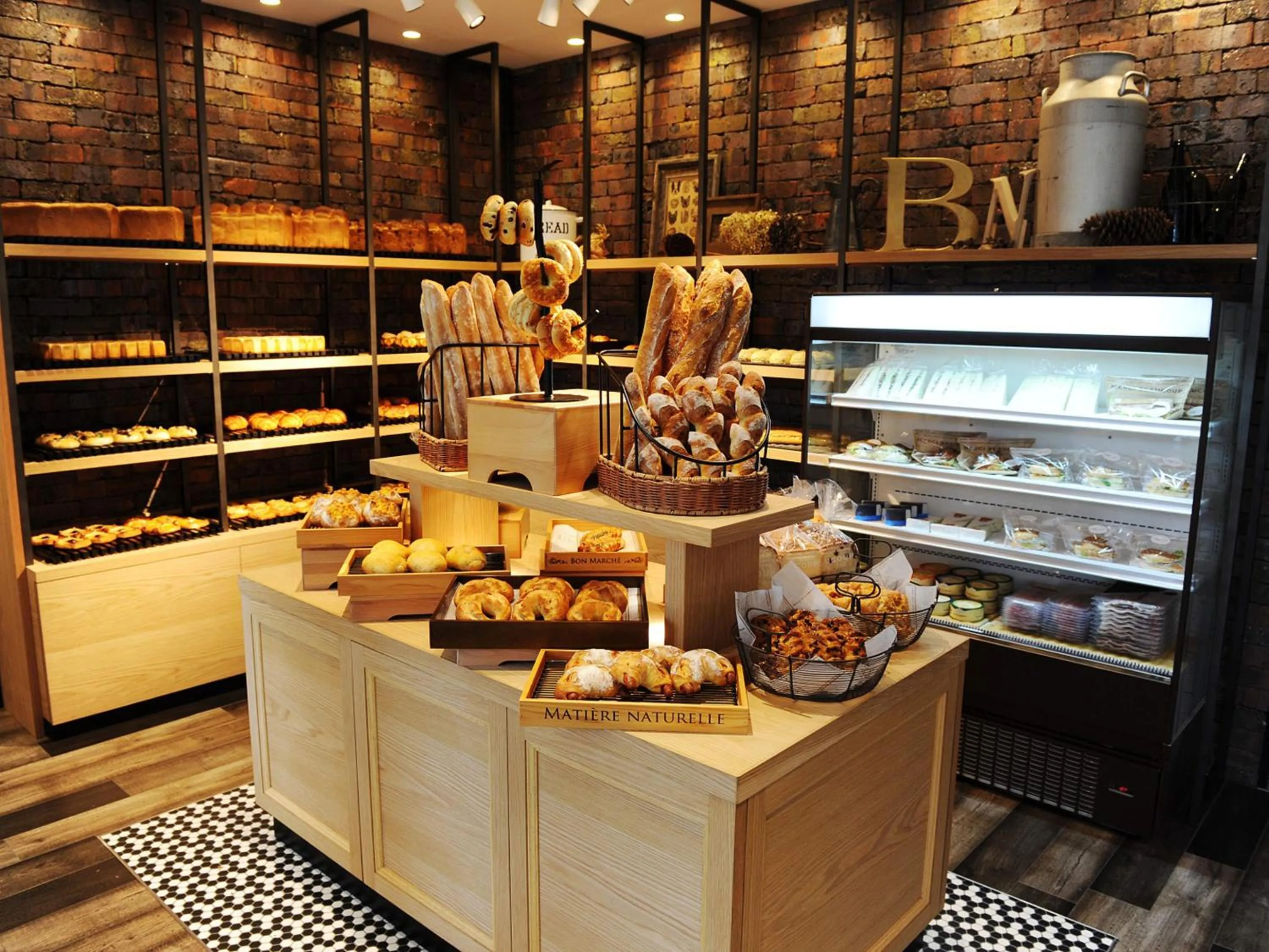 On-site shops in Koyaru-no-sato Doggys Island