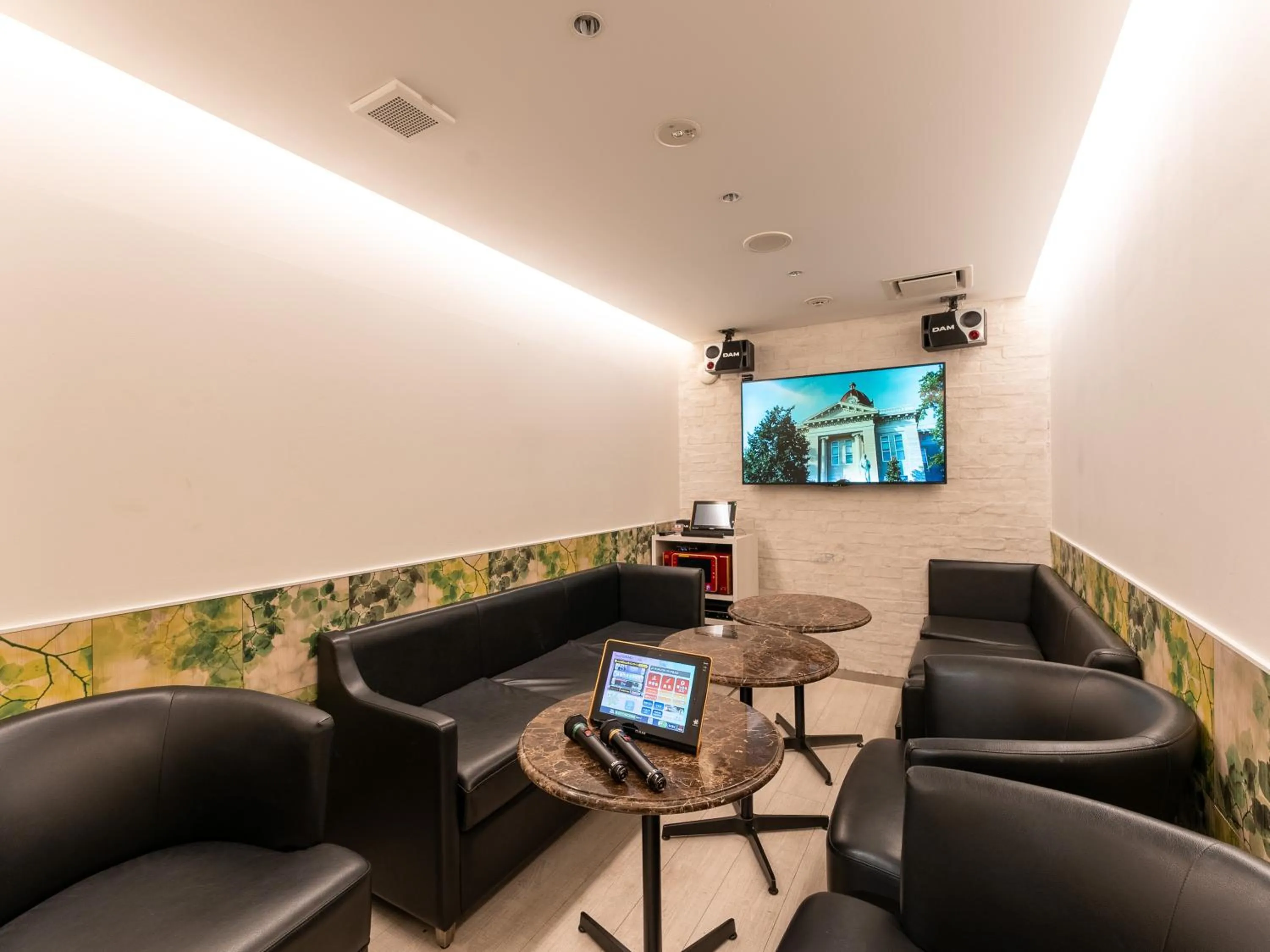 Area and facilities in Koyaru-no-sato Doggys Island