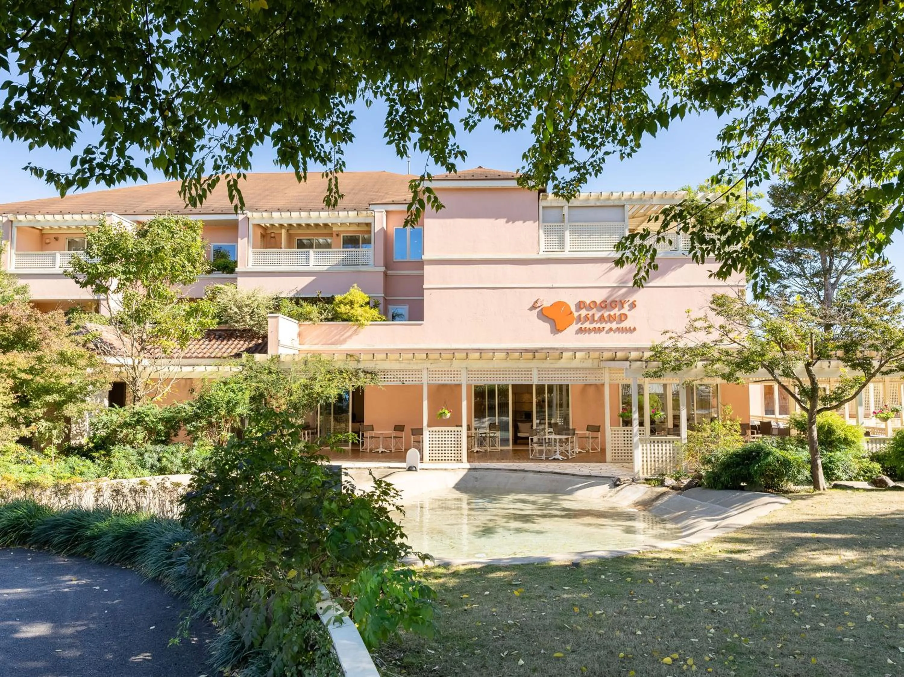 Property building in Koyaru-no-sato Doggys Island