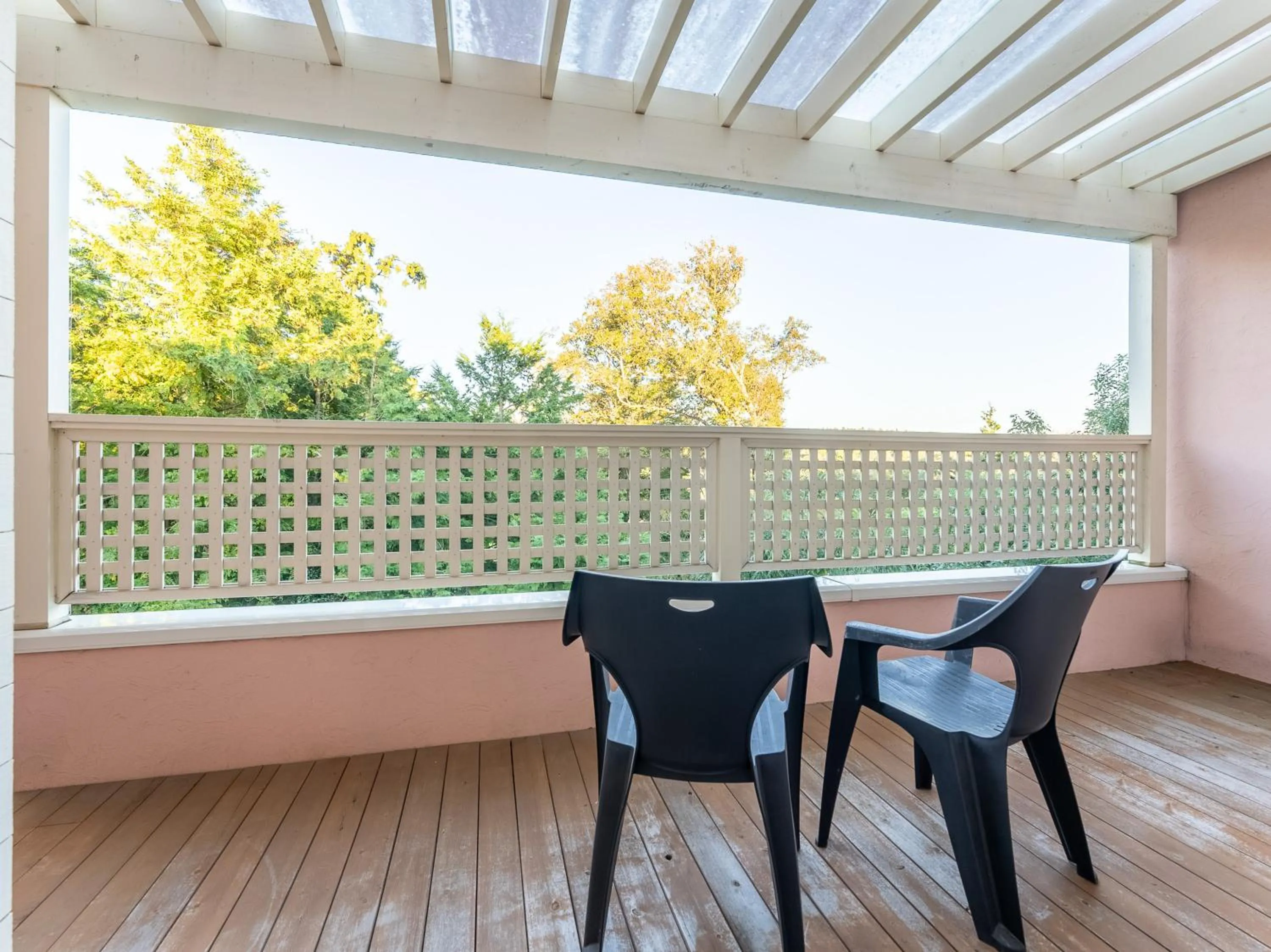 Balcony/Terrace in Koyaru-no-sato Doggys Island