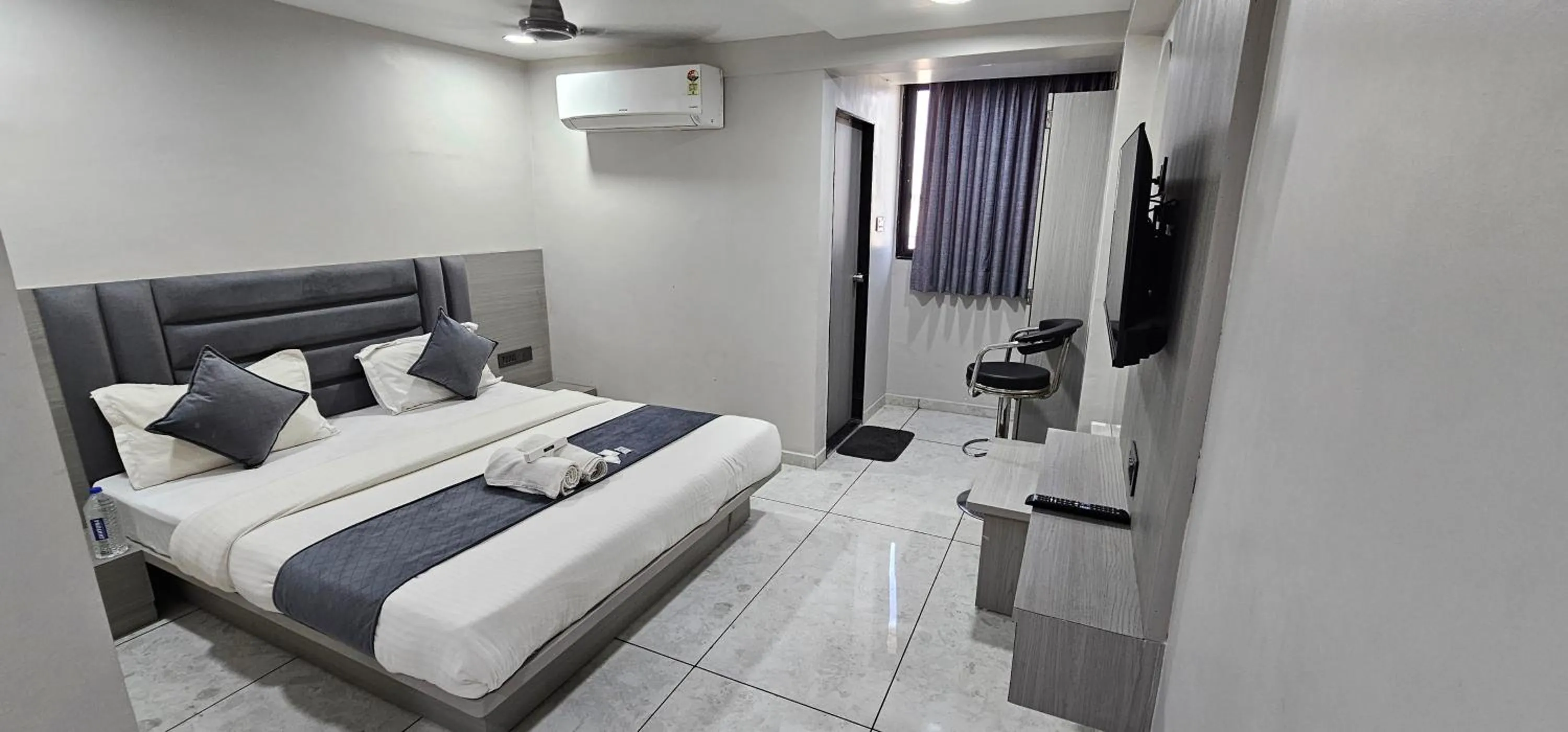R K Villa HOTEL