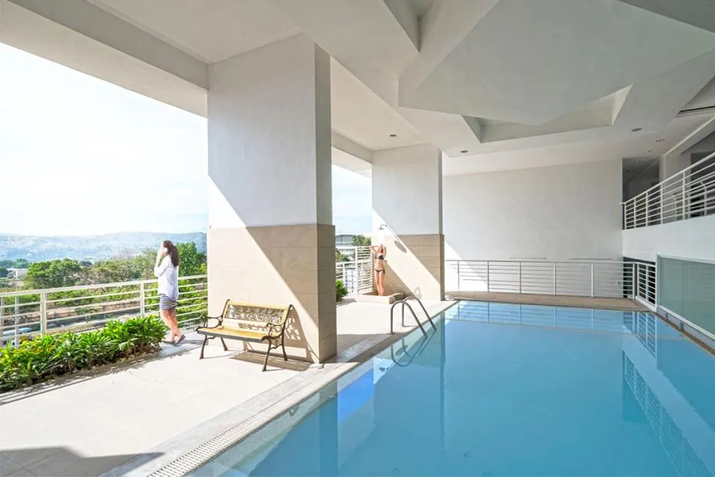 Swimming pool in Prima at Primavera Residences