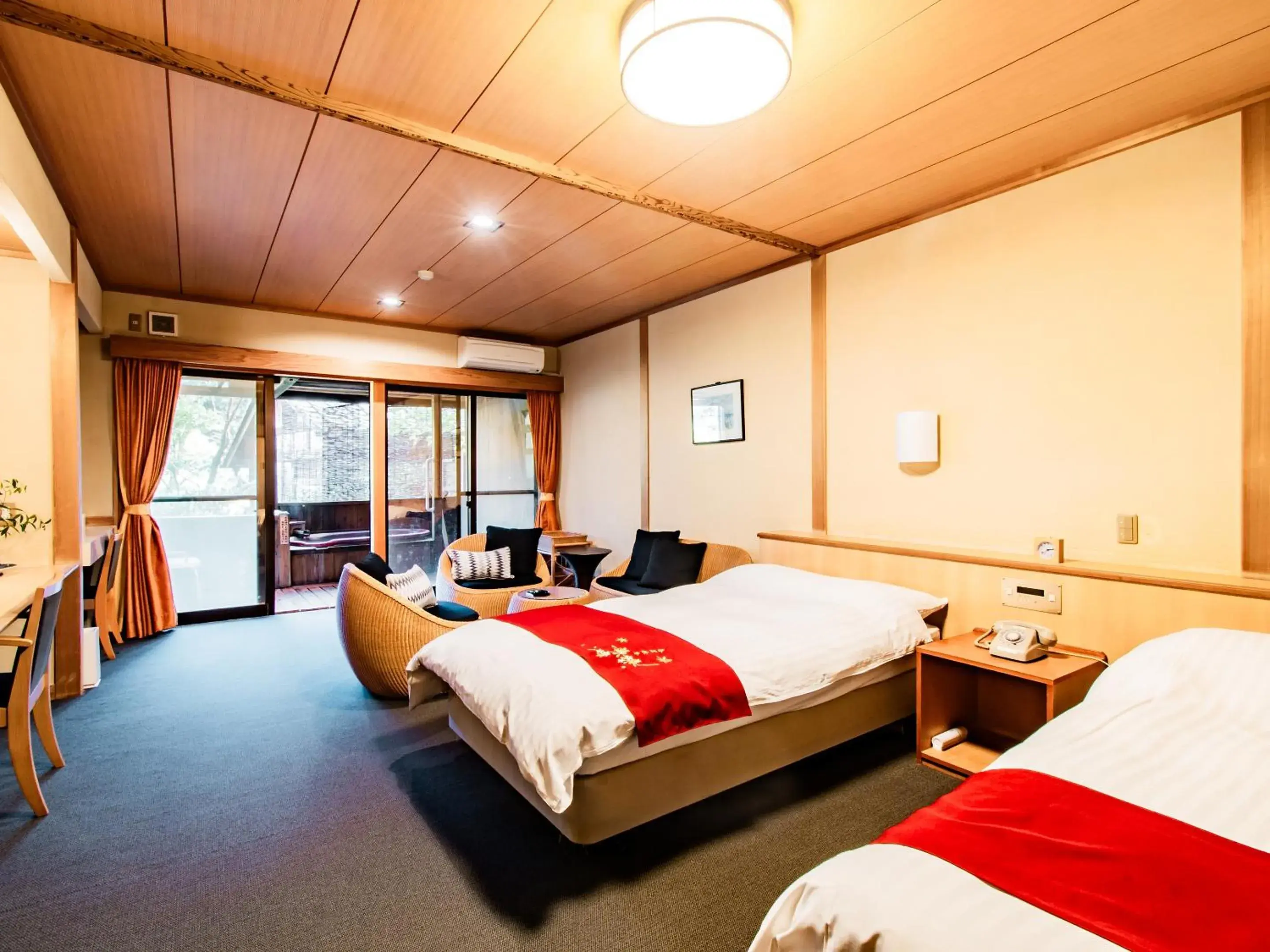 Twin Room with Open Air Bath - single occupancy - Non-Smoking in Kirishima Momijidani Seiryuso Twin Room with Open Air Bath - single occupancy - Non-Smoking in Kirishima Momijidani Seiryuso
