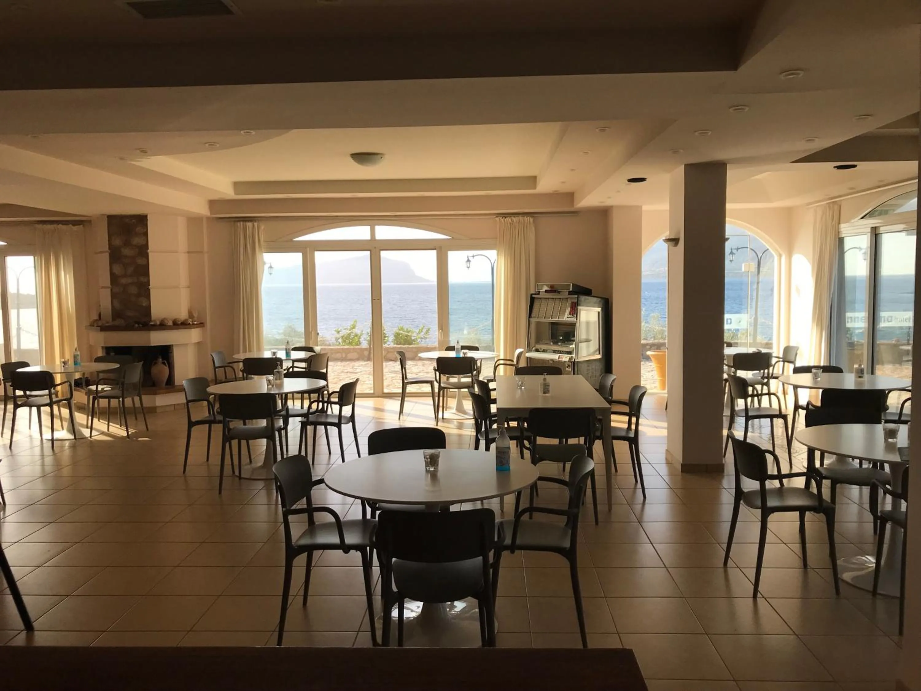 Restaurant/places to eat in Annema Hotel and Restaurant