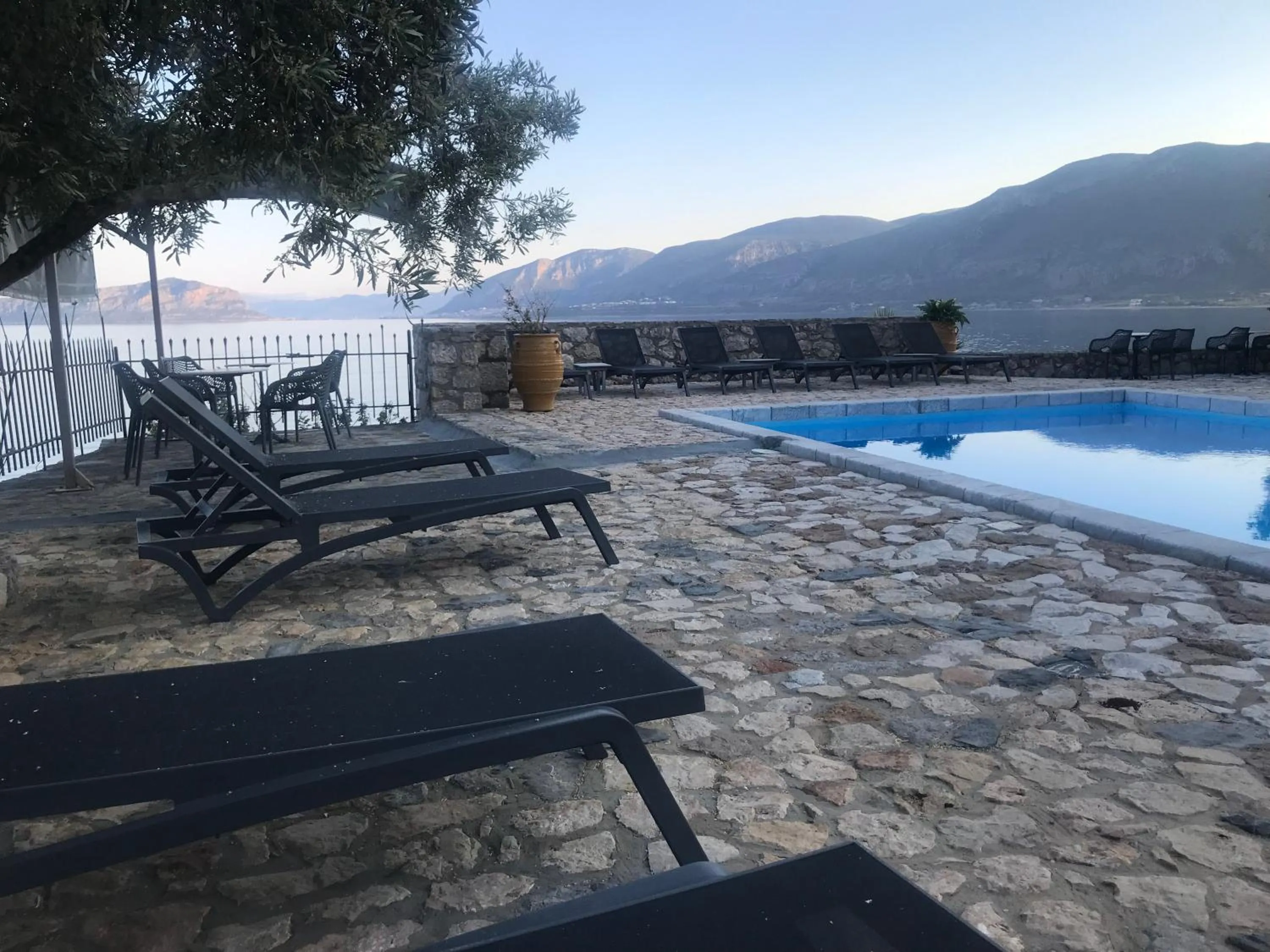 Swimming pool in Annema Hotel and Restaurant