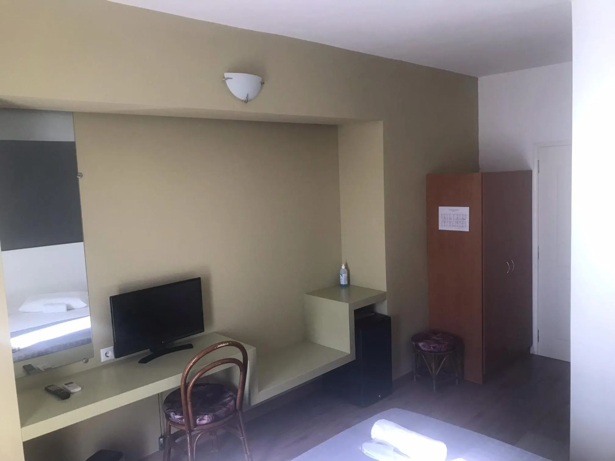 Annema Hotel and Restaurant