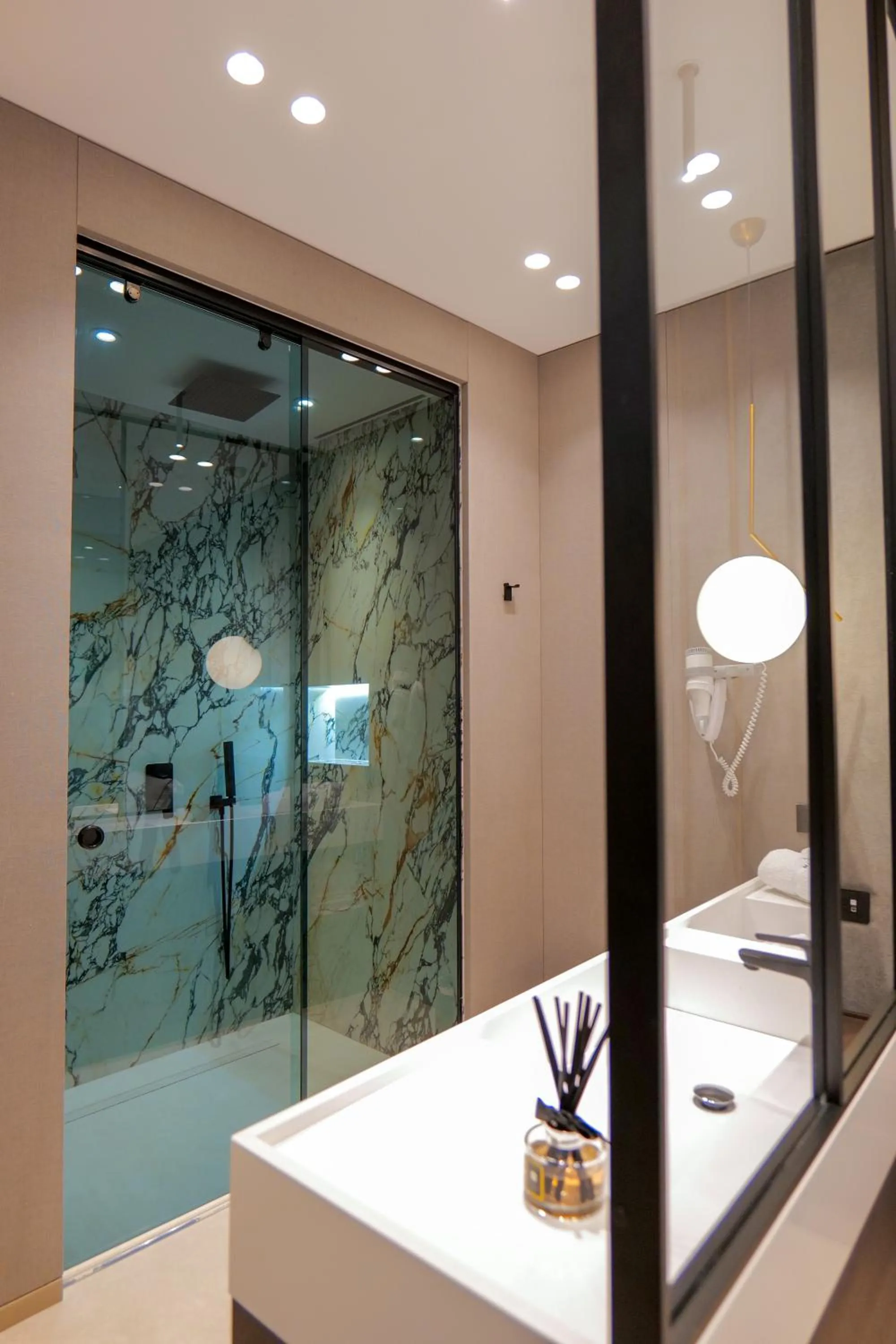 Bathroom in Hotel Miramare