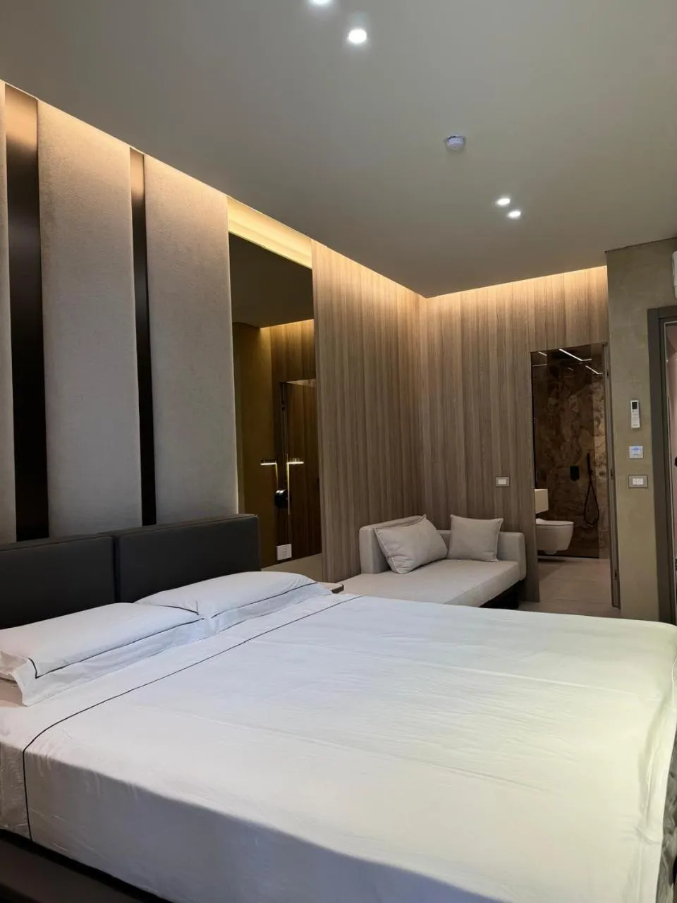 Bed in Hotel Miramare