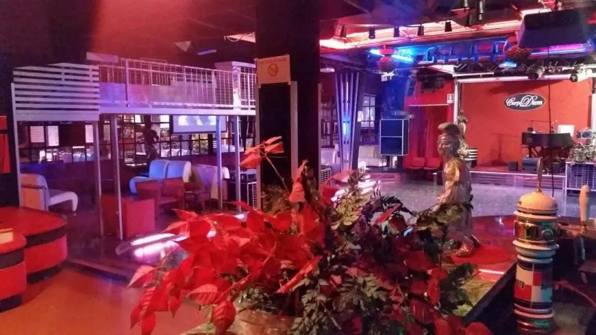 Property building in Mondial Park Hotel