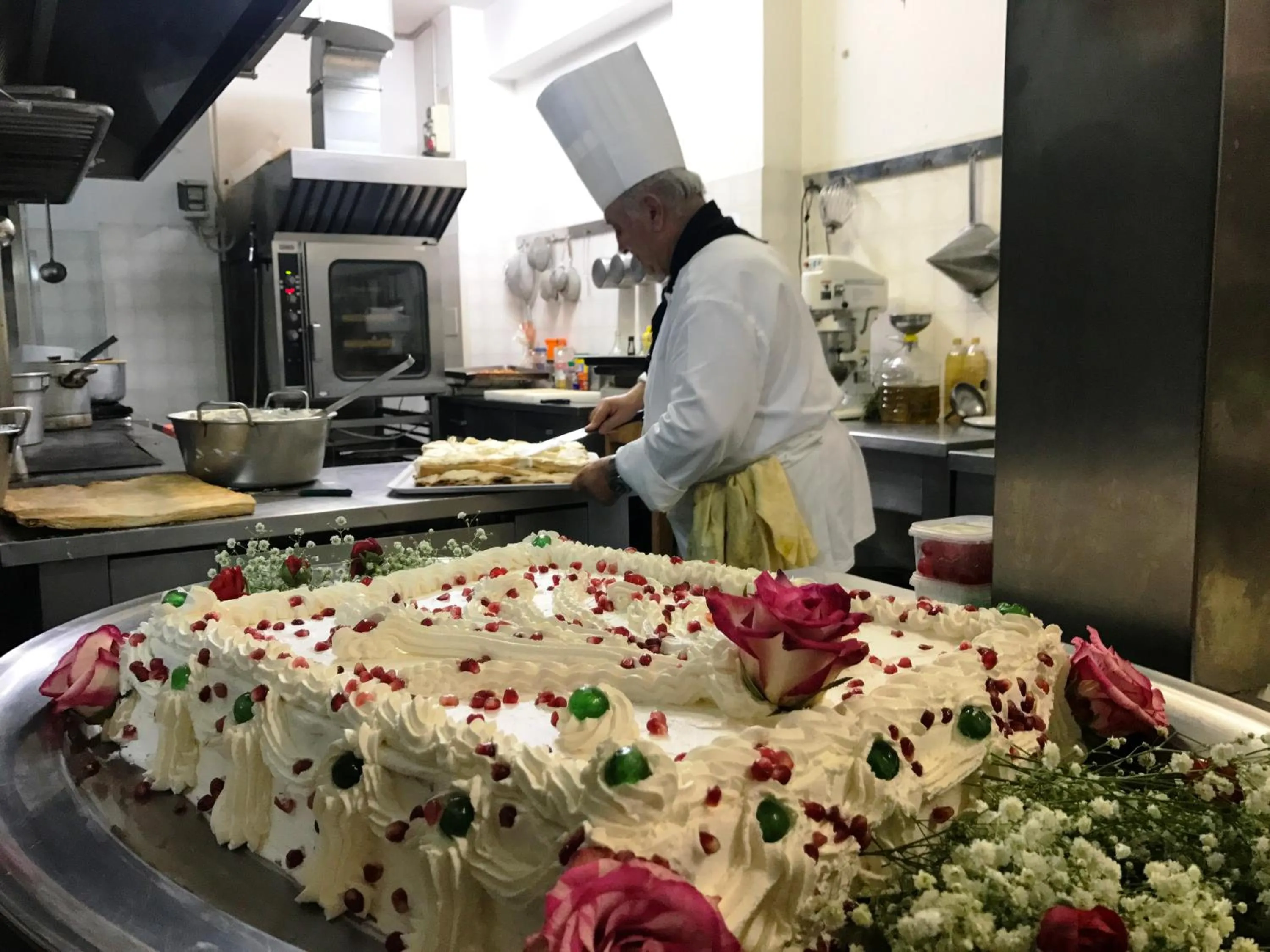 Food in Mondial Park Hotel