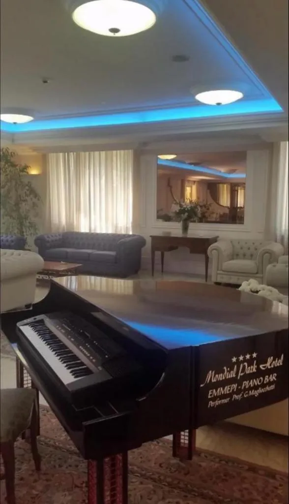 Lobby or reception in Mondial Park Hotel