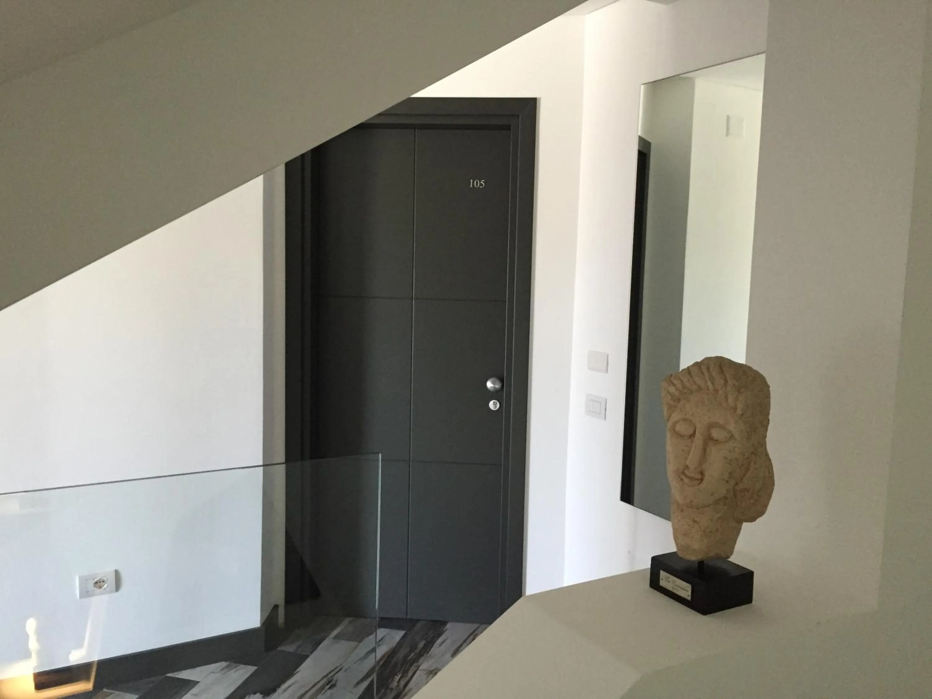 Decorative detail in Residenza RoMa