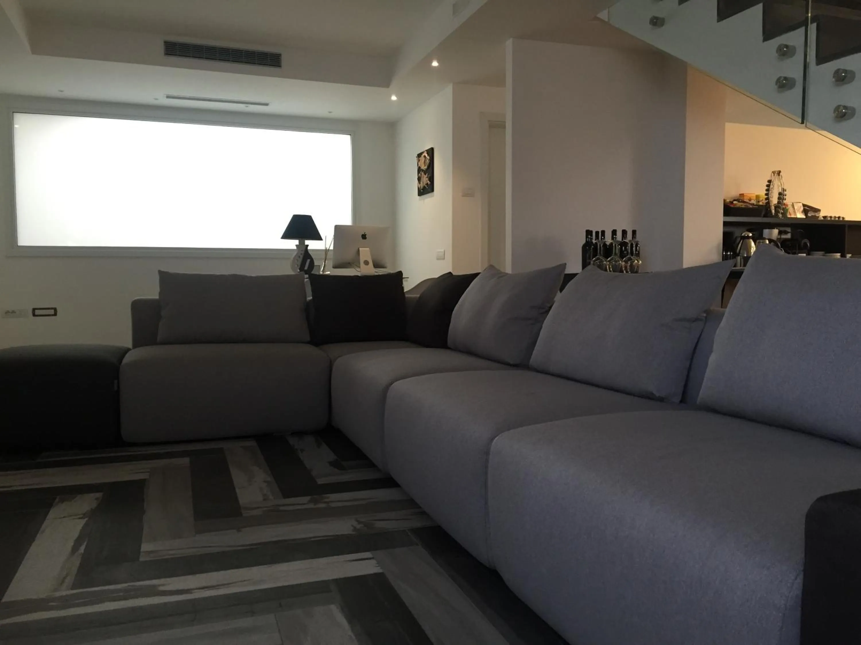 Communal lounge/ TV room in Residenza RoMa