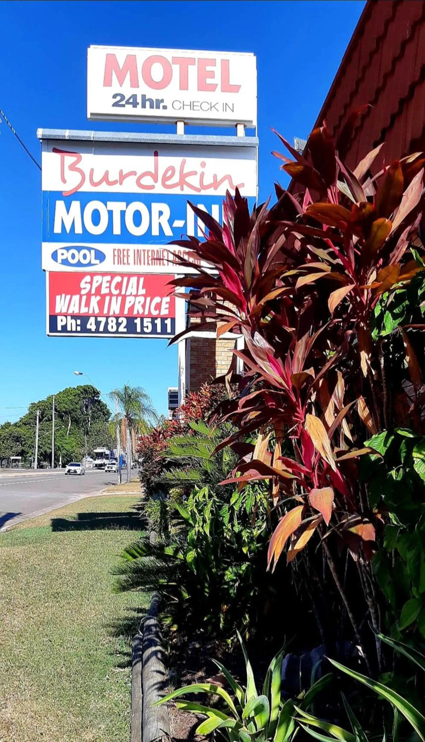 Property building in Burdekin Motor Inn