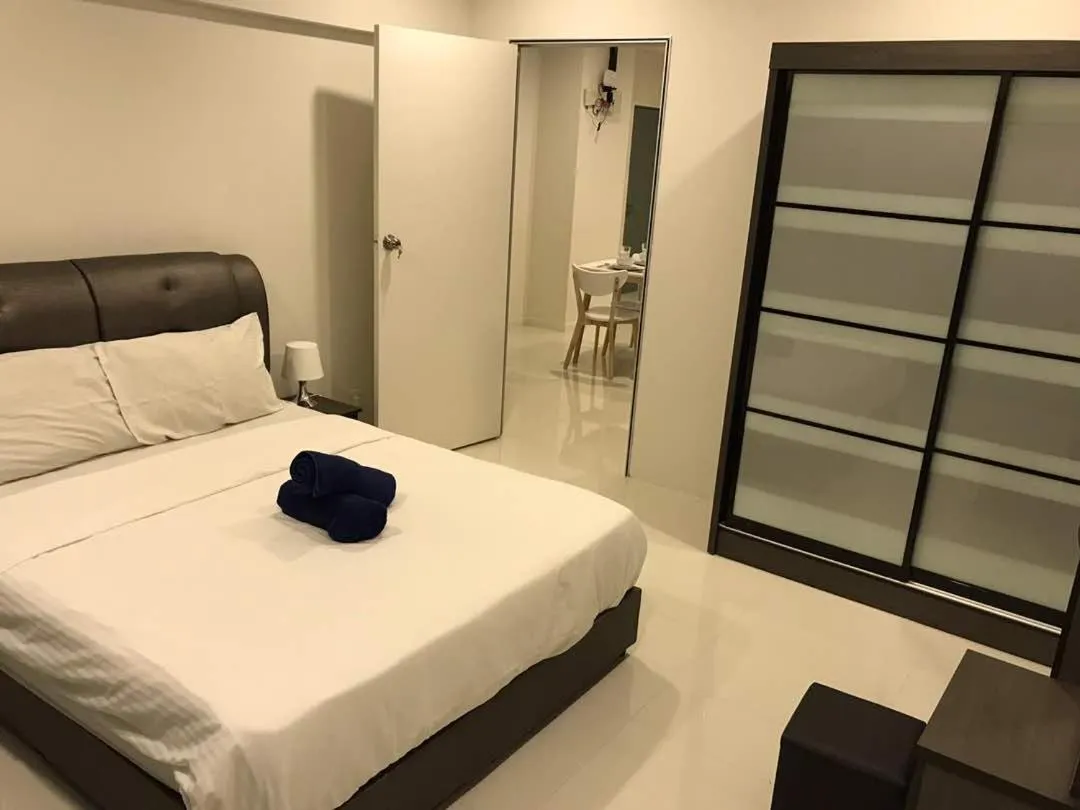 Bedroom, Bed in Summer Suites Studios