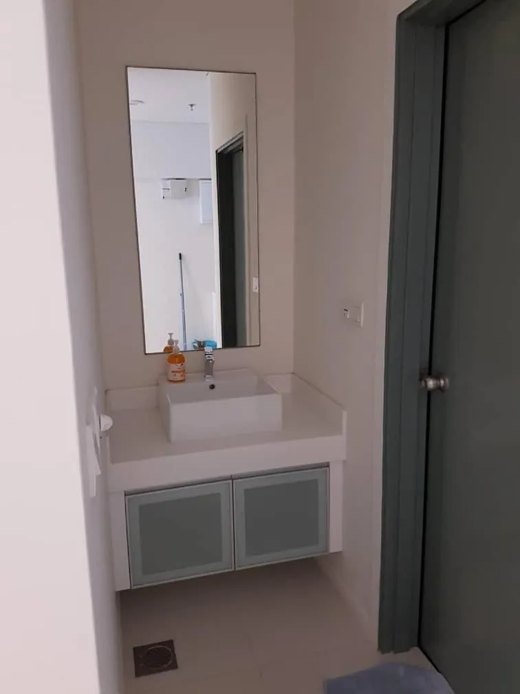 Summer Suites Studios