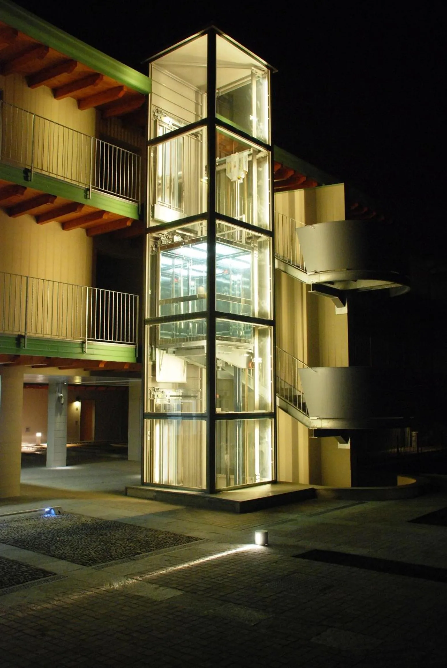 Night in Residence & Suites Solaf