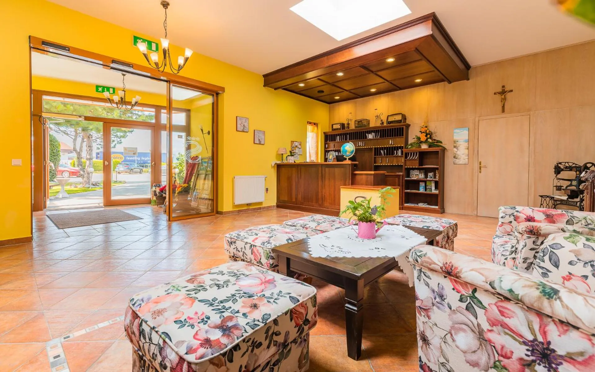 Lobby or reception in Hotel garni Steinfeld