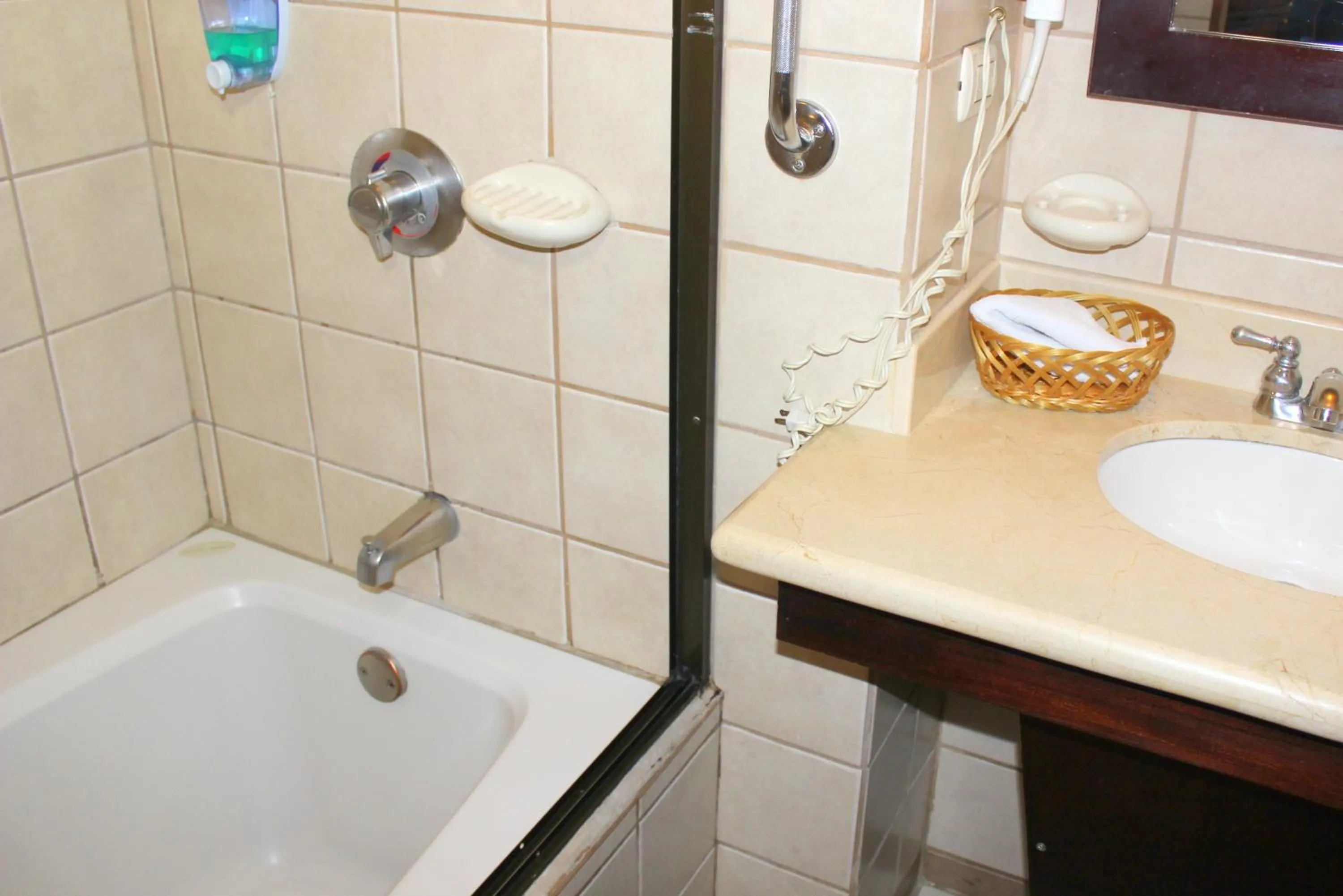 Bathroom in Sportsmens Lodge - Gentlemen's Club