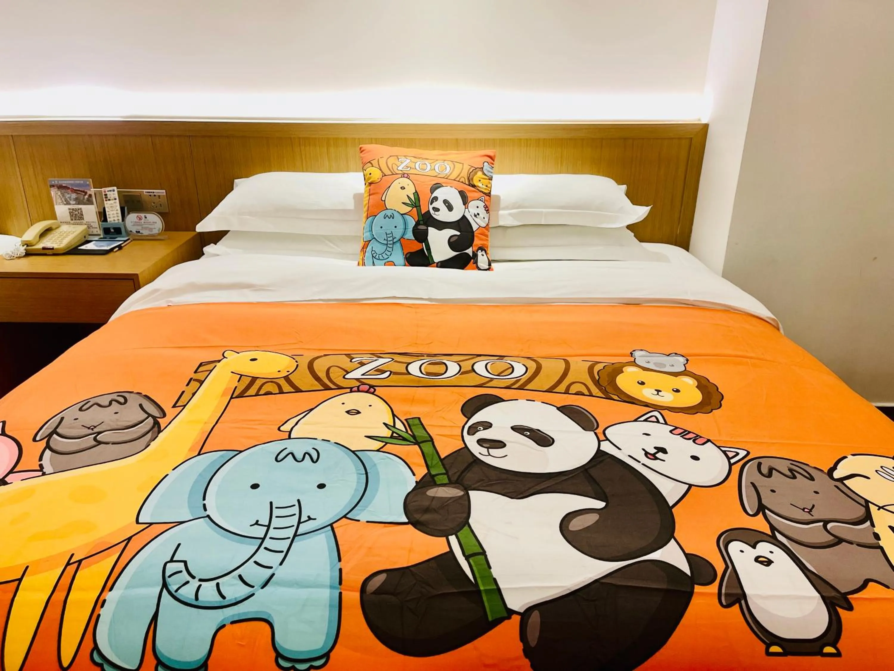 Bed in Sanya South China Hotel