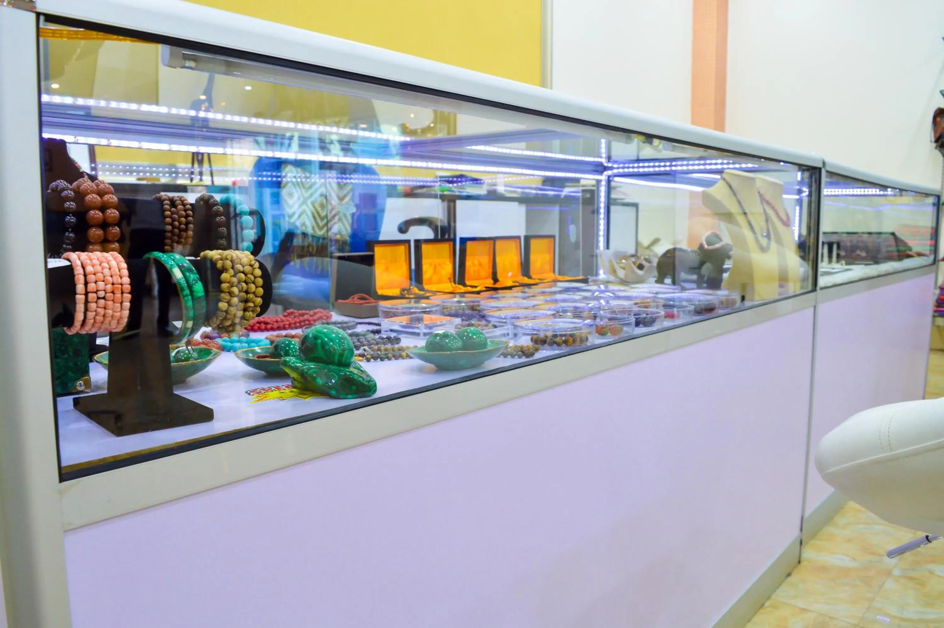 On-site shops in Wuduria Hotel