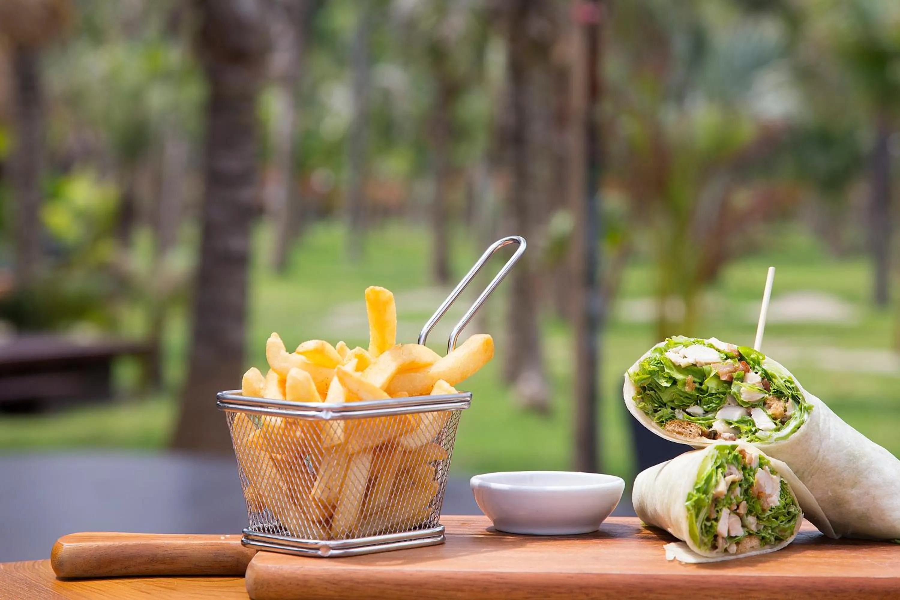 Meals in Mali Resort Sunrise Beach