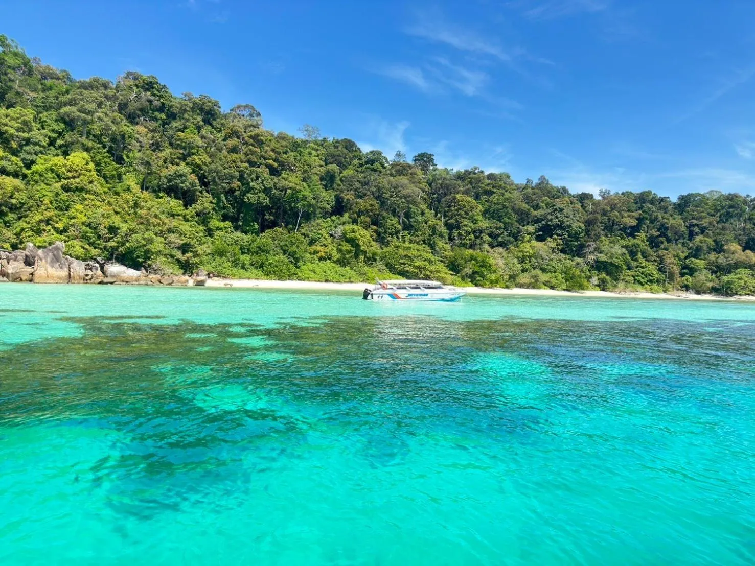 Mali Resort Sunrise Beach