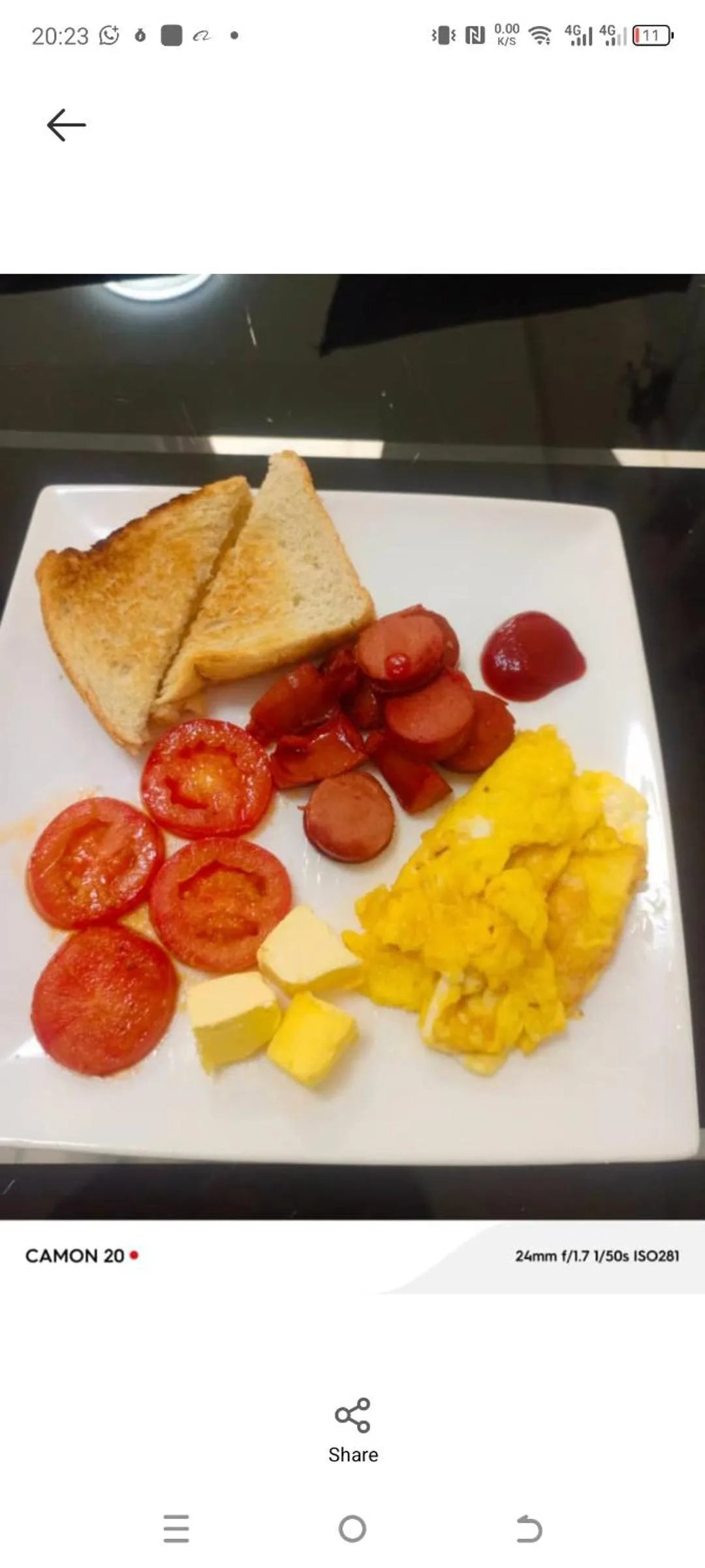Breakfast in Raneziah Guesthouse