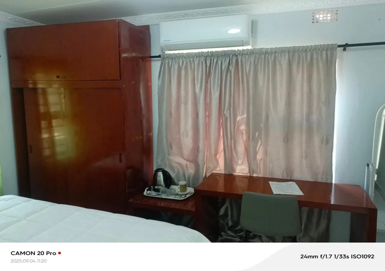 Photo of the whole room in Raneziah Guesthouse