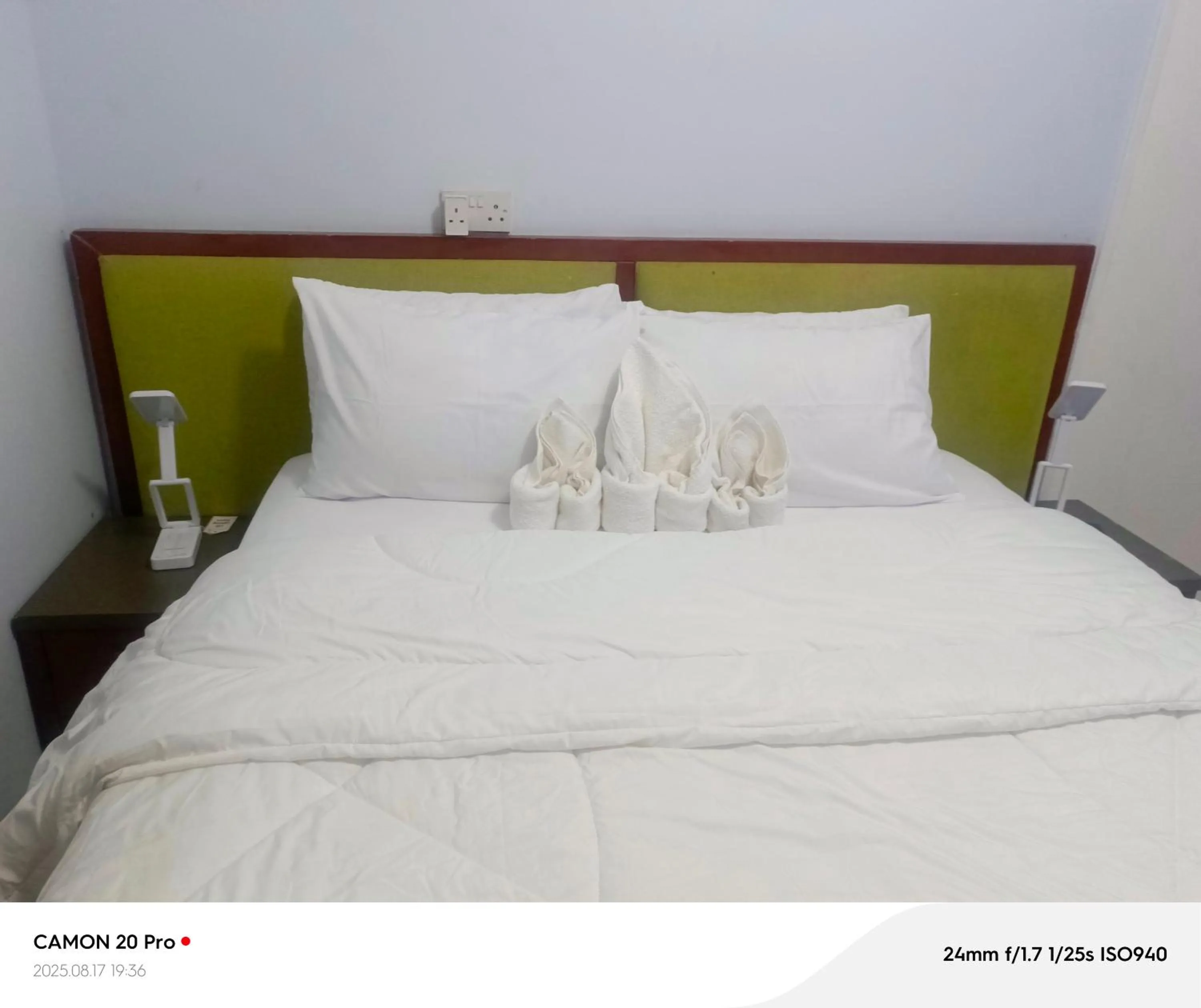 Bed in Raneziah Guesthouse