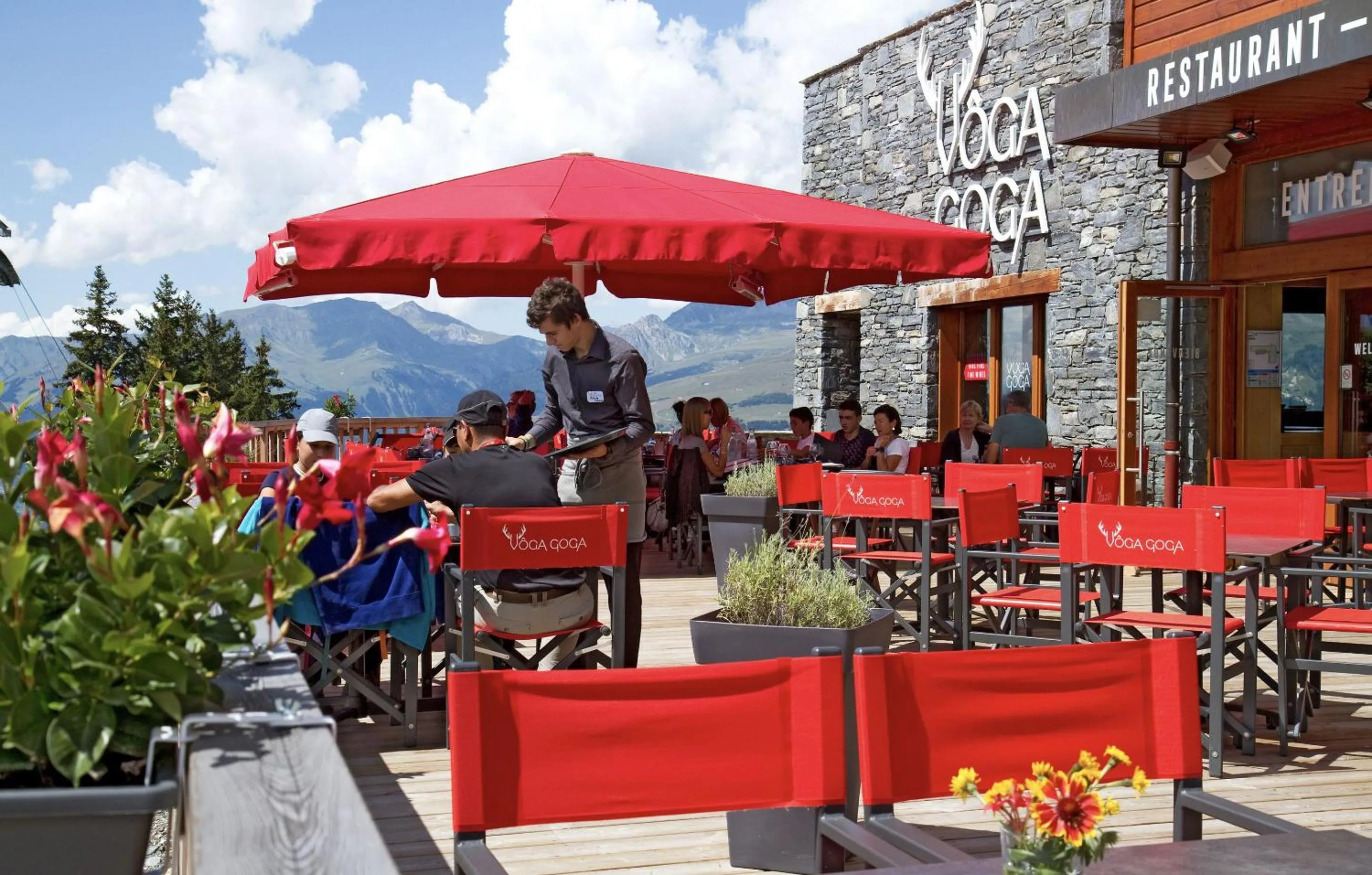 Restaurant/places to eat in Hôtel Eden by Odalys