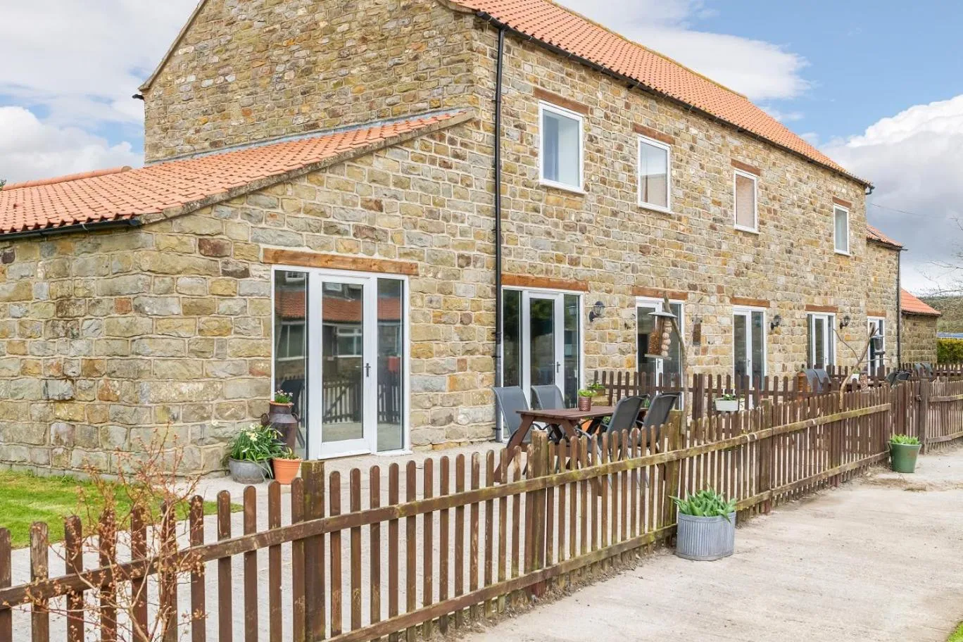 The Grainary Cottages