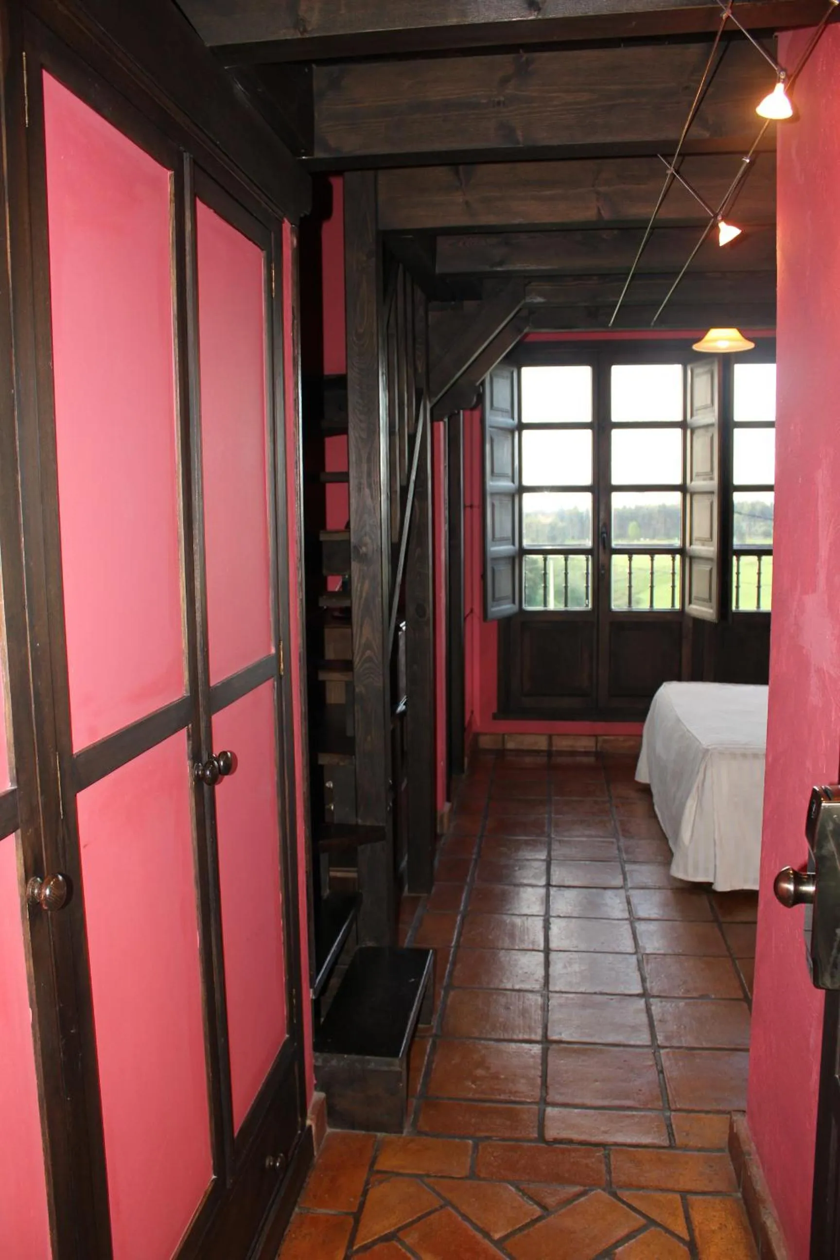 Photo of the whole room, Bed in Globales Playa de Las Llanas