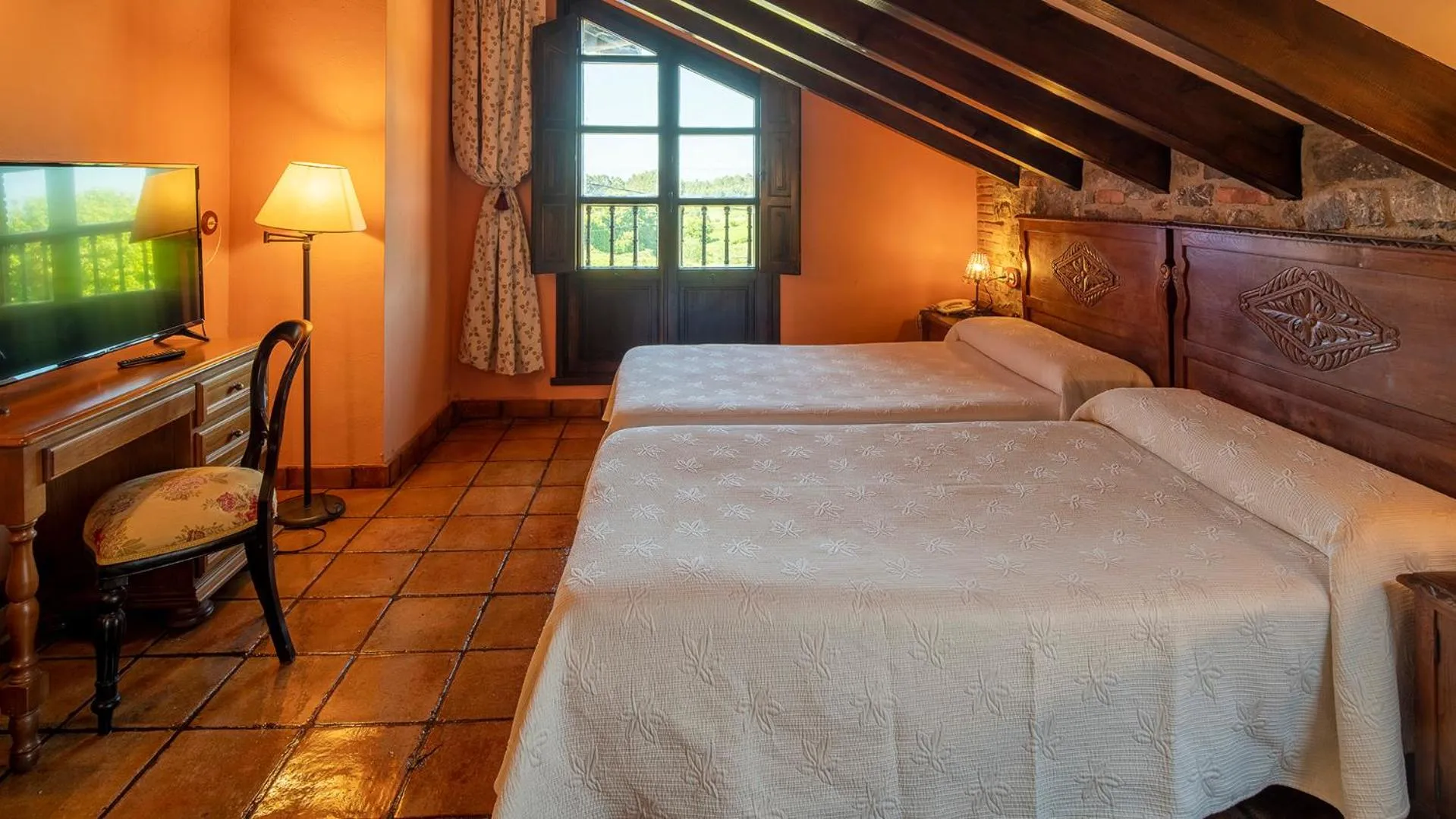 Bed in Globales Playa de Las Llanas