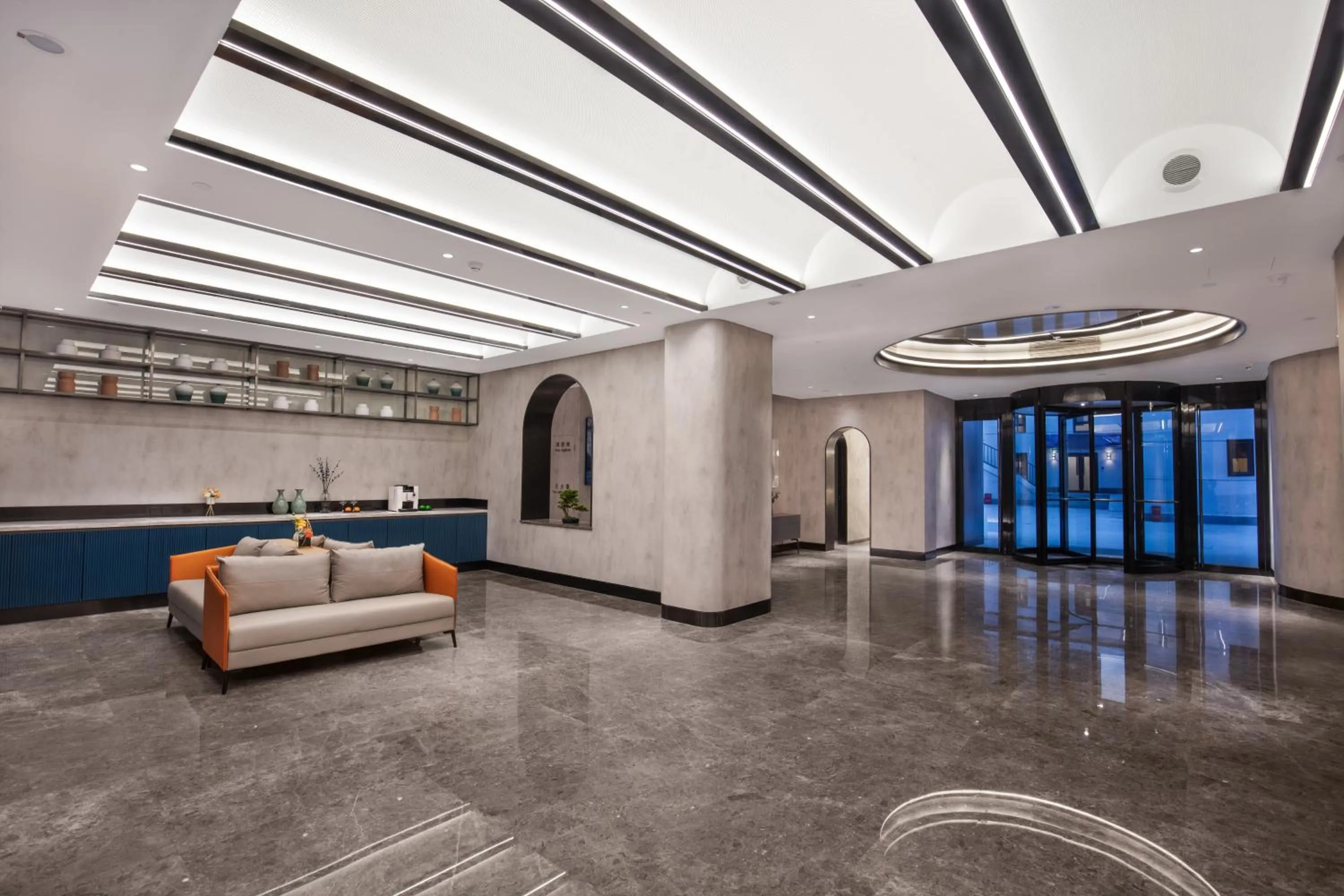 Seating area in Orange Beijing Yansha Landmark Hotel