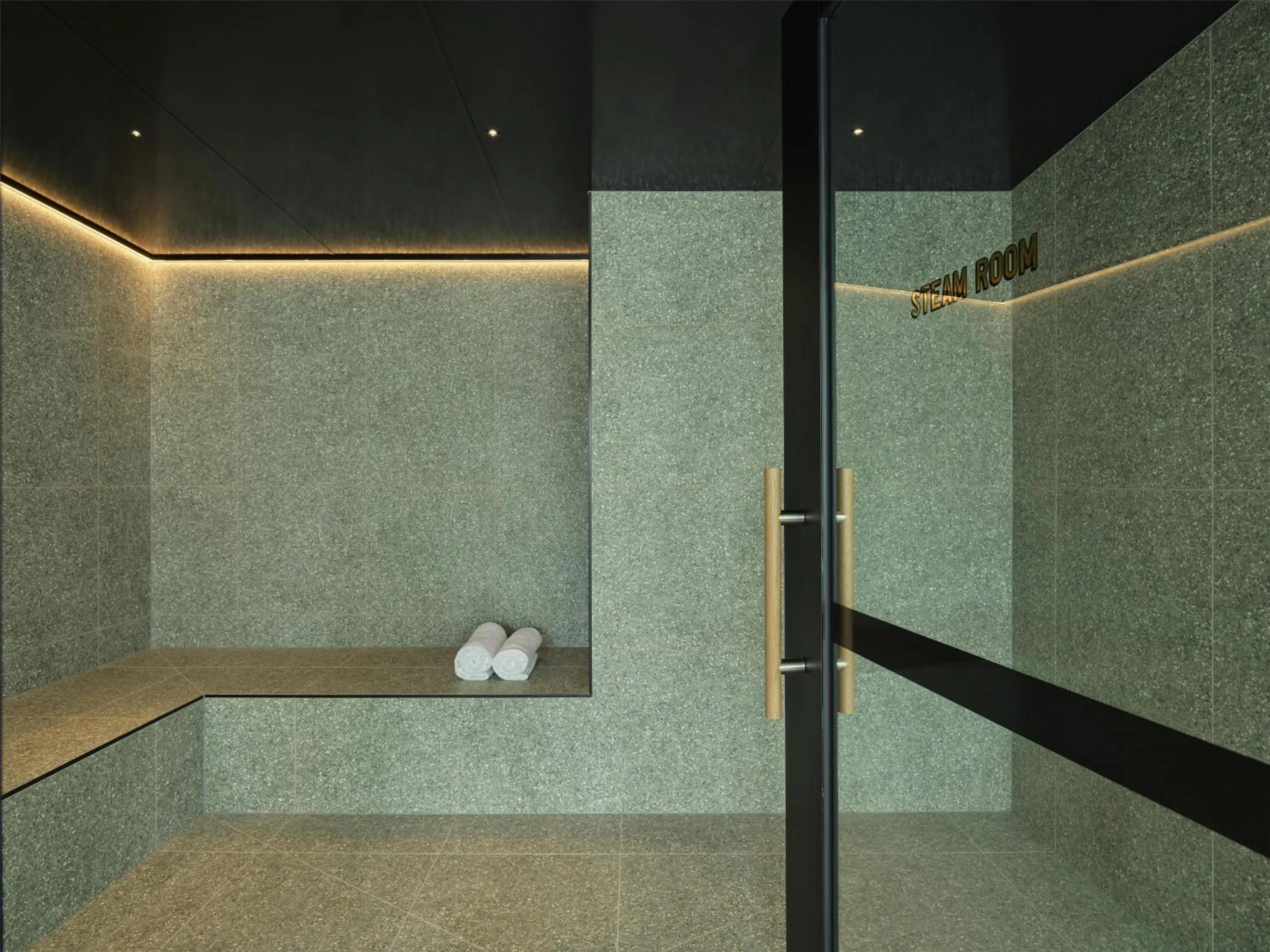 Spa and wellness centre/facilities in Hannah St Hotel Melbourne