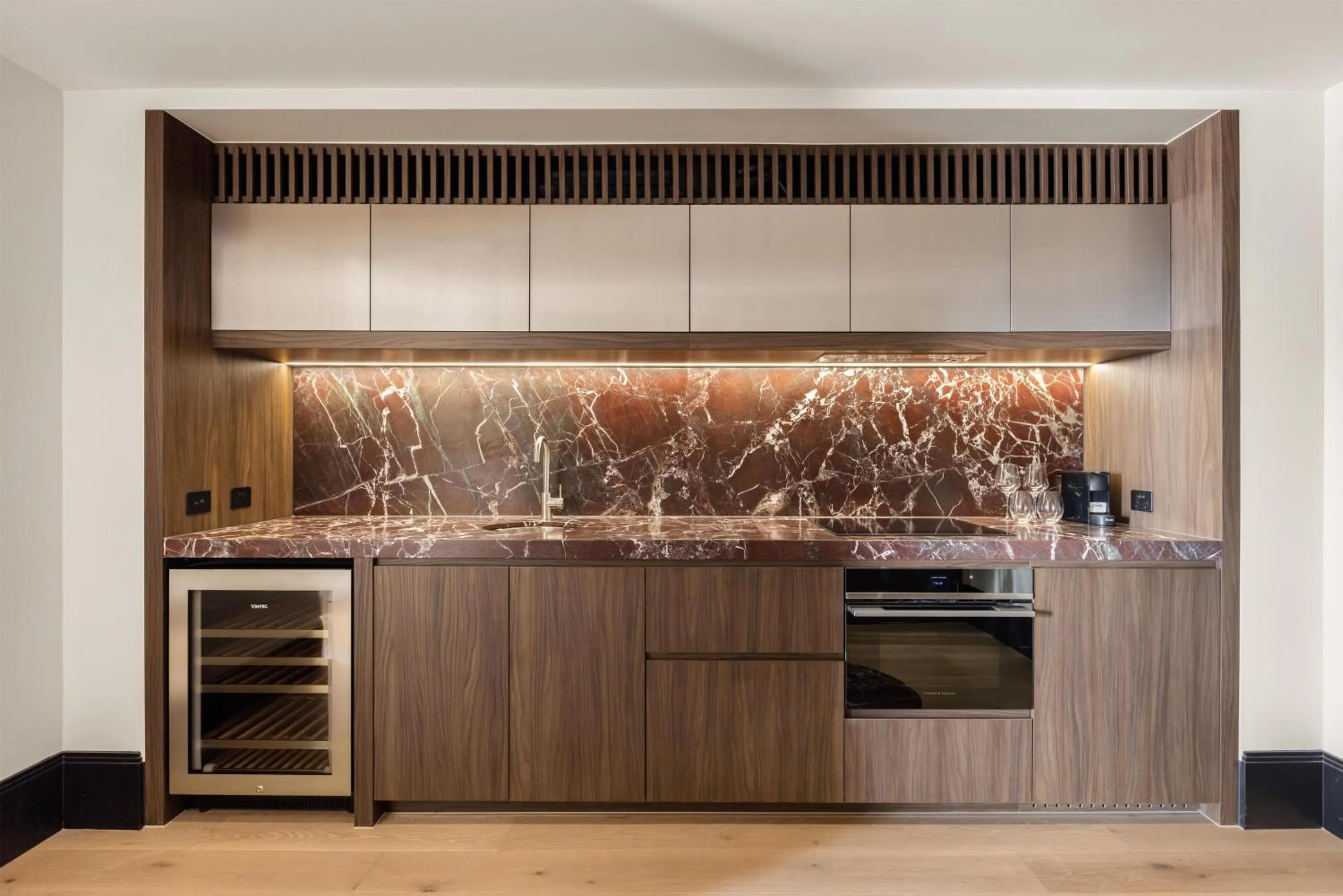 Bedroom in Hannah St Hotel Melbourne