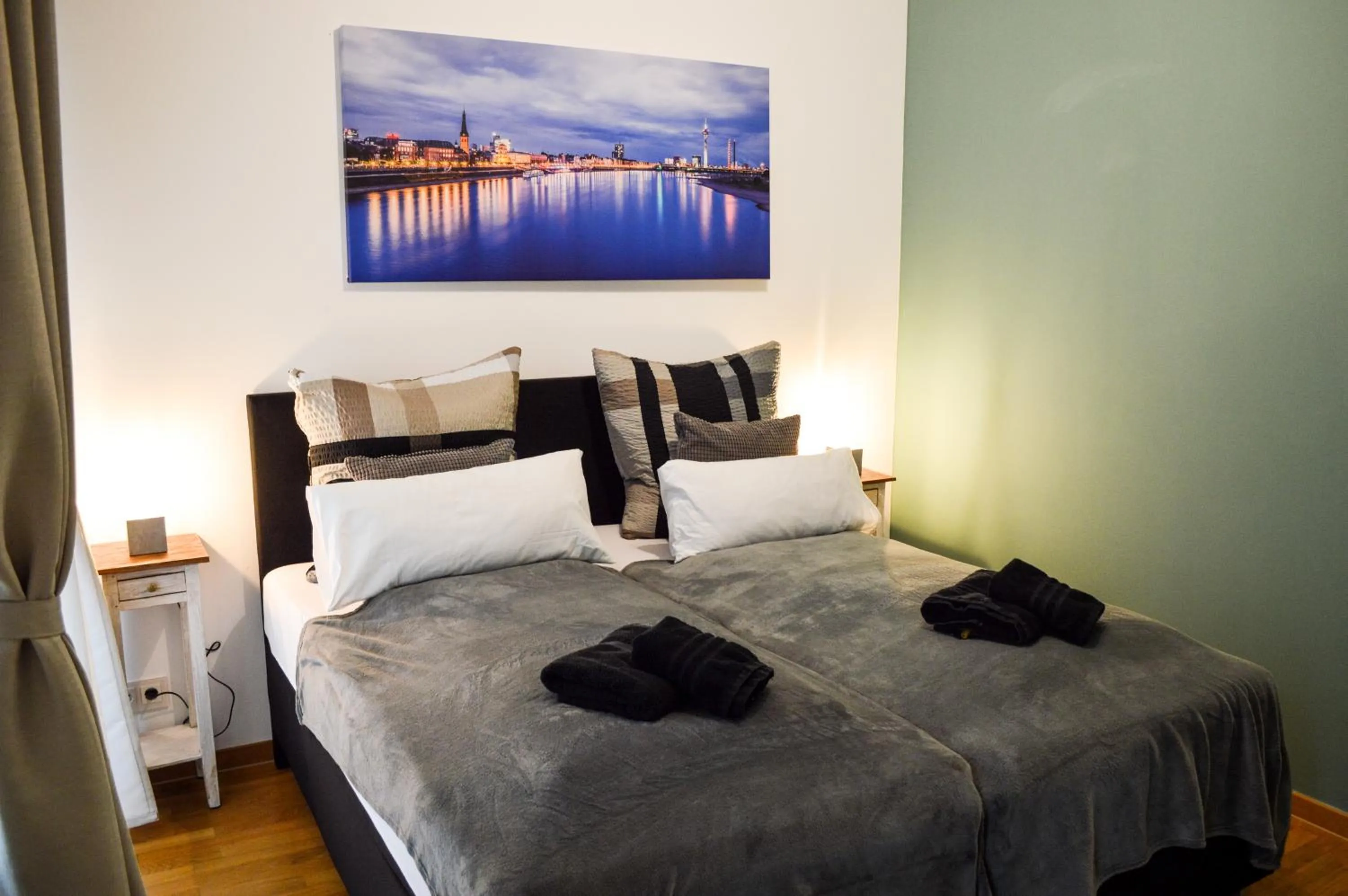 Bedroom, Bed in Centerapartments Tonhallenstraße