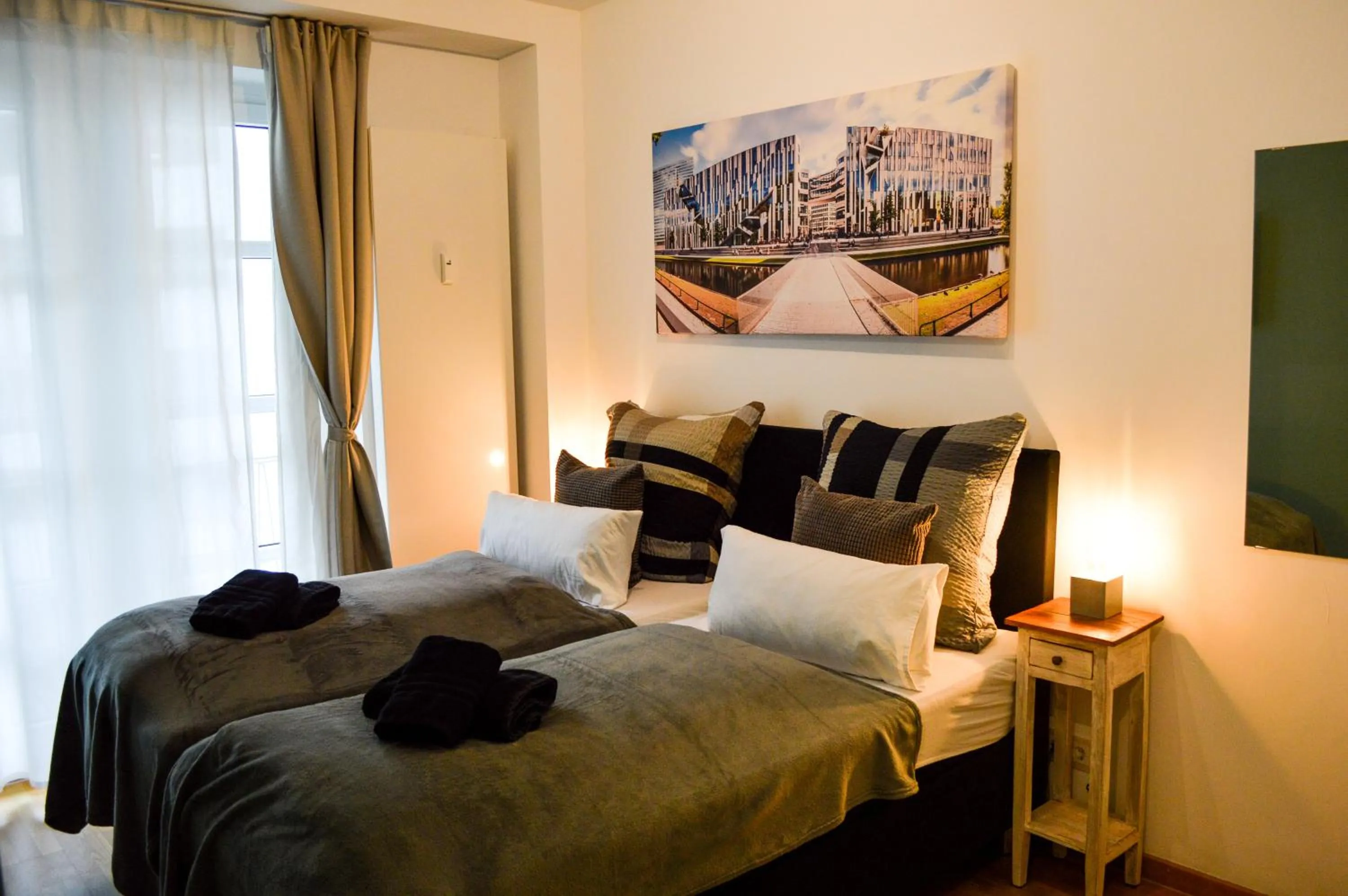 Bedroom, Bed in Centerapartments Tonhallenstraße