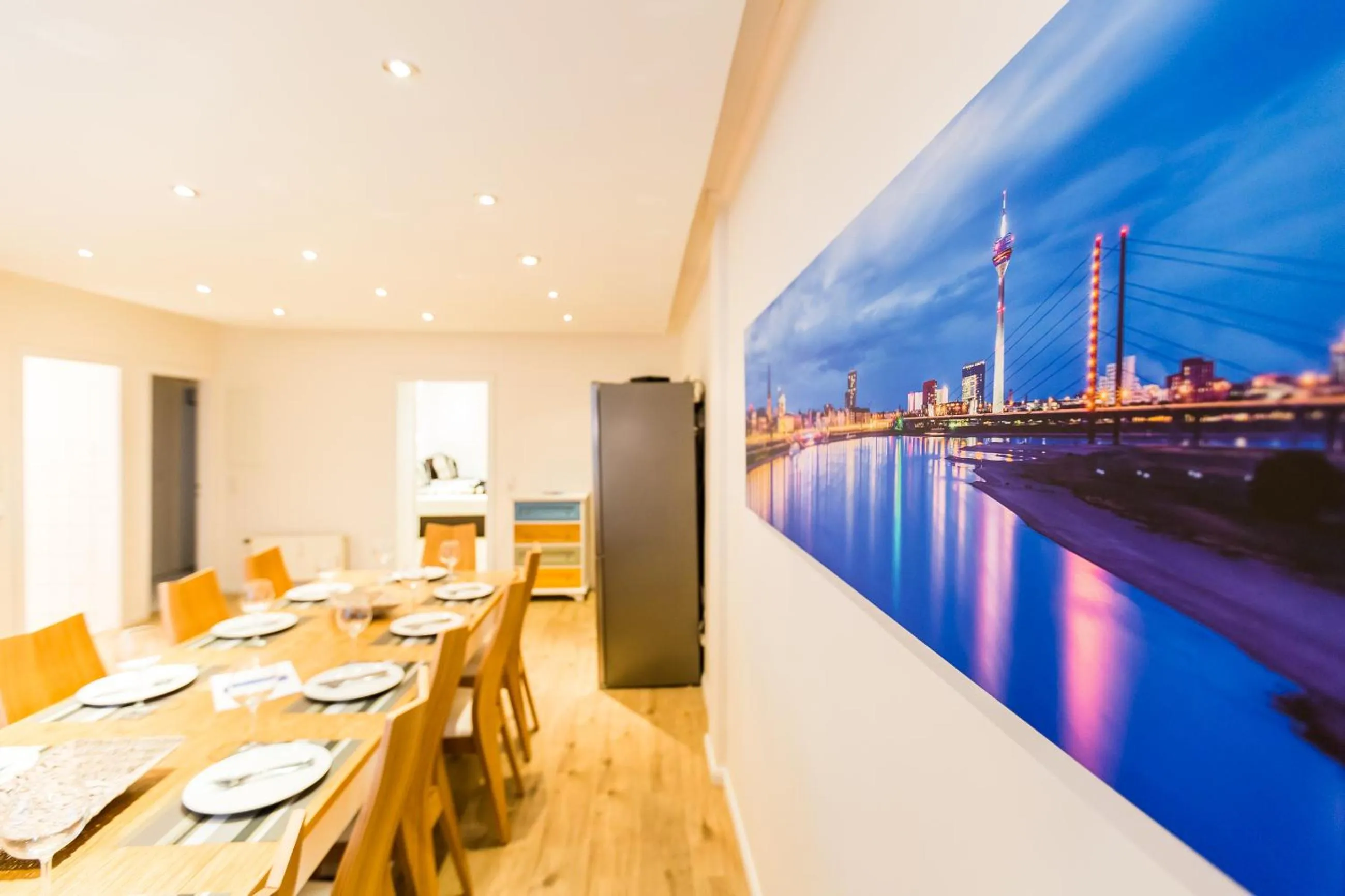 Dining area in Centerapartments Tonhallenstraße