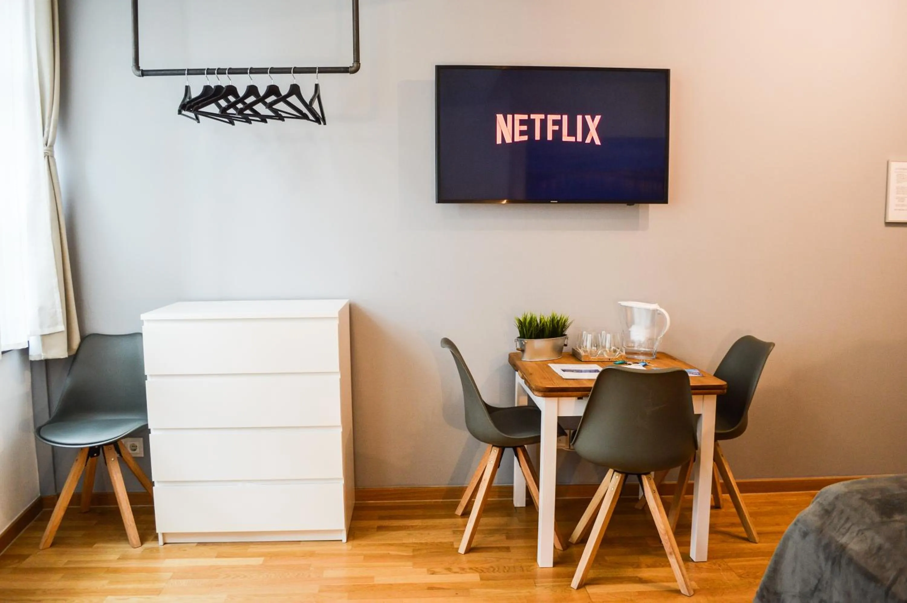 TV and multimedia in Centerapartments Tonhallenstraße