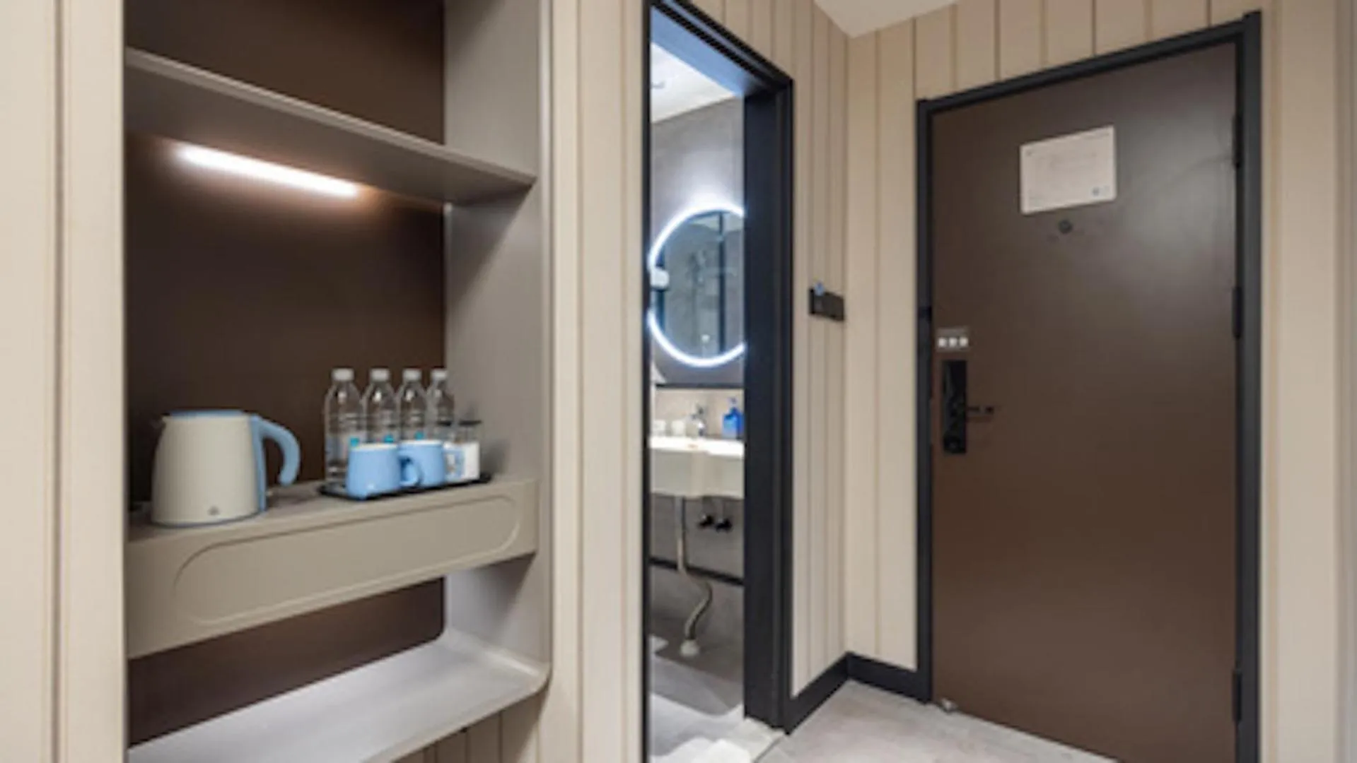 Bathroom in Hanting Hotel Beijing Wanfeng Road Qilizhuang Subway Station