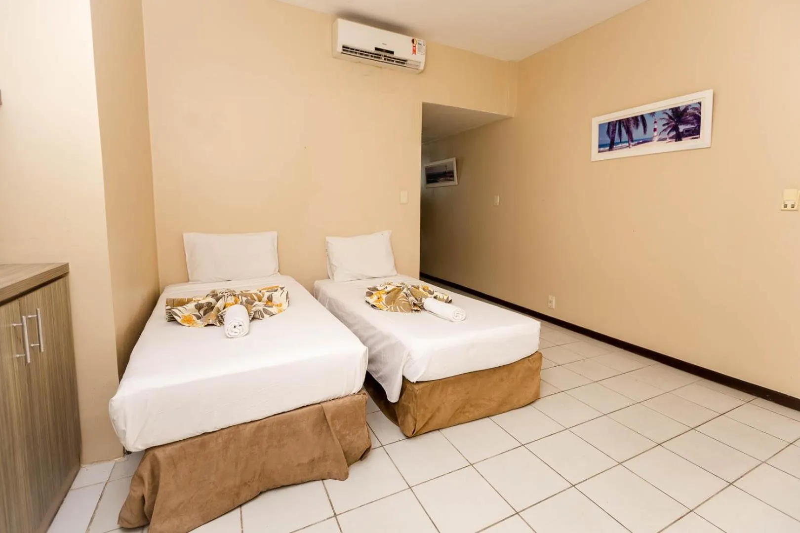 Bedroom, Bed in Rede Andrade Barra