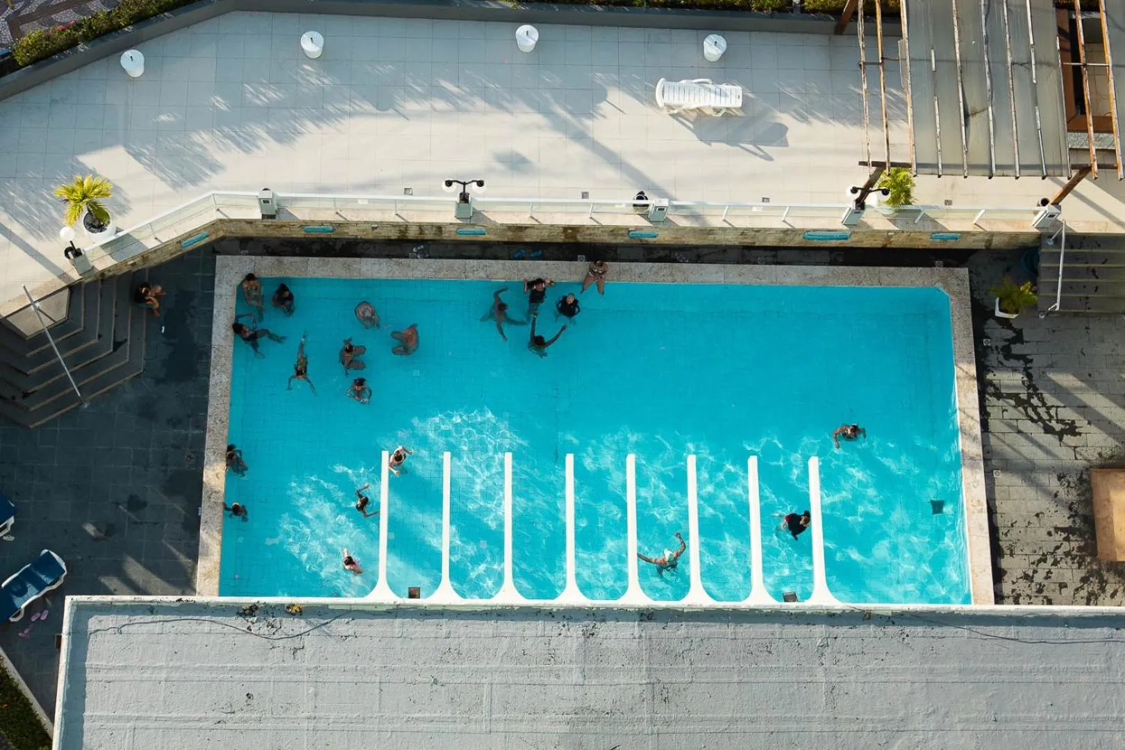 Swimming pool in Rede Andrade Barra