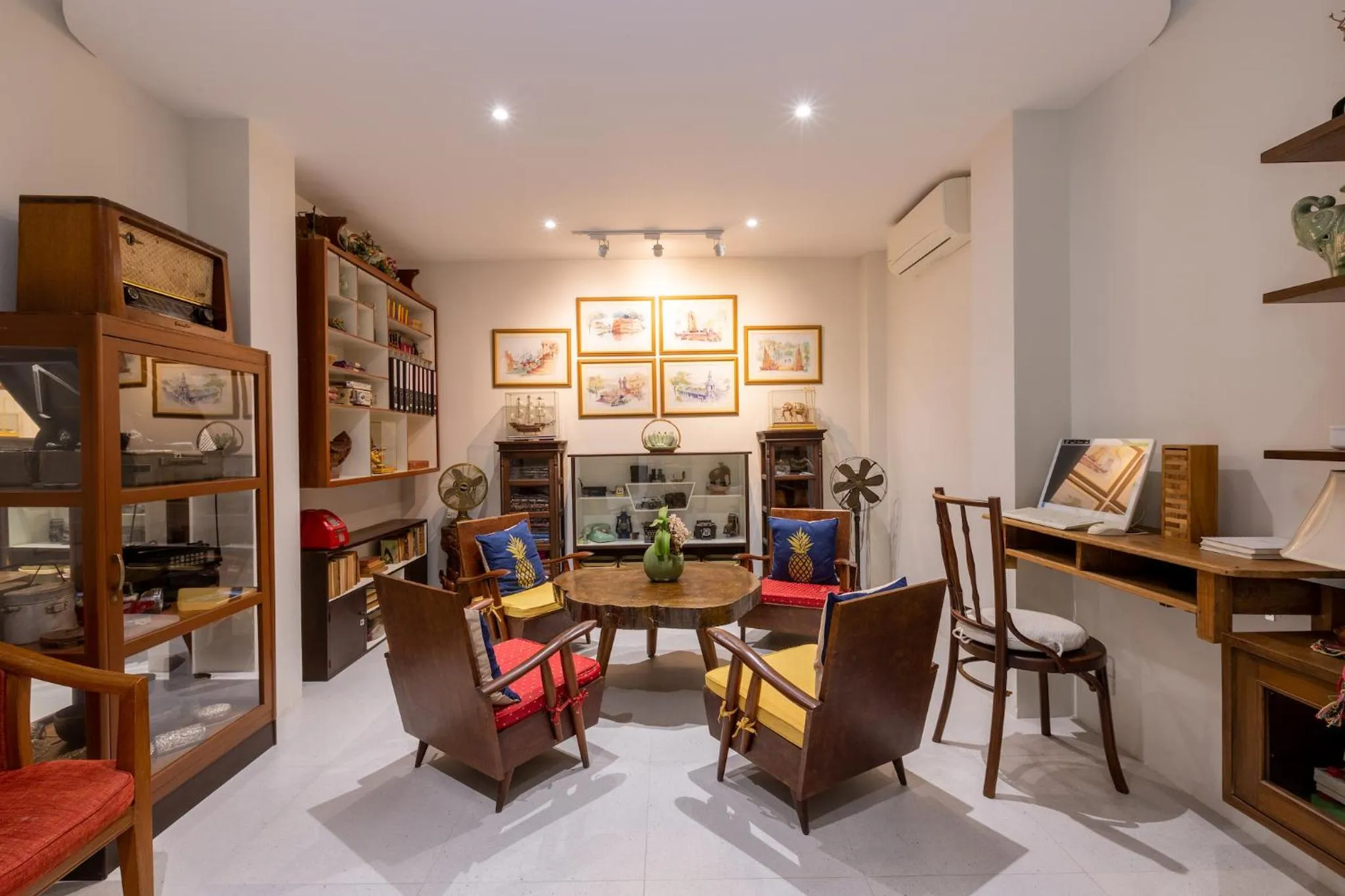 Lobby or reception in Huen Hug Chiang Mai