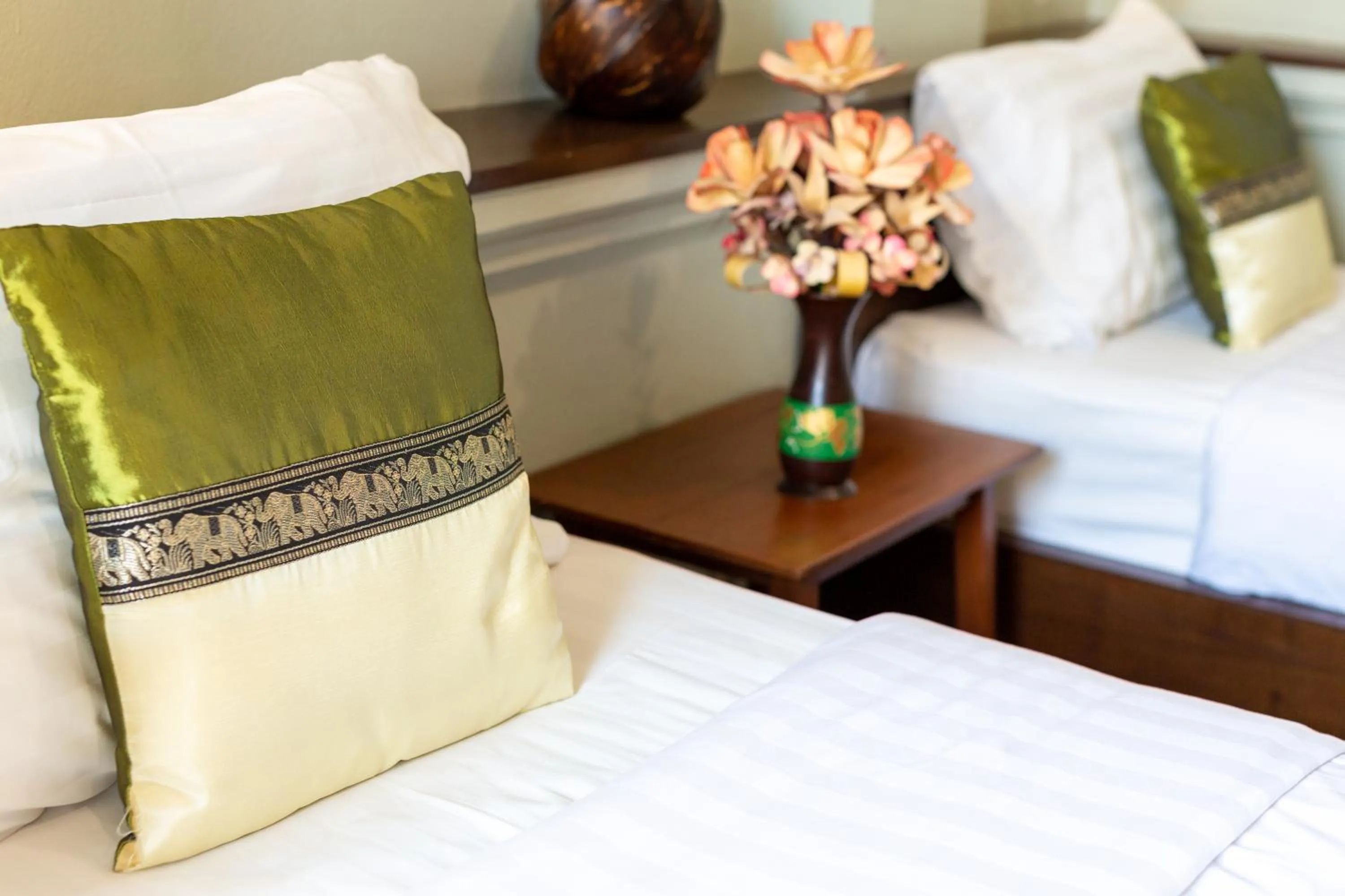 Bed in Huen Hug Chiang Mai